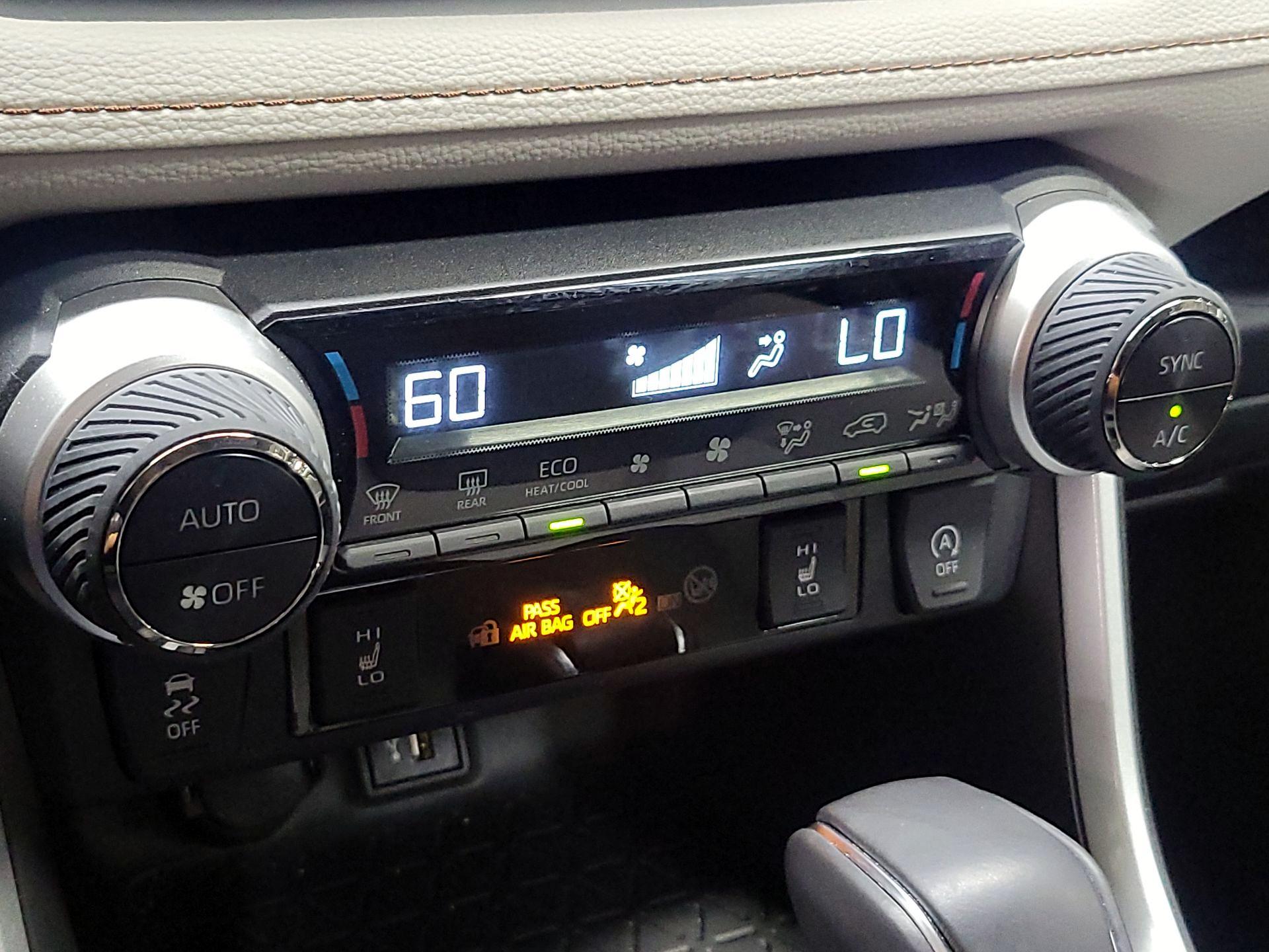 Thumbnail: 2024 Toyota RAV4 - 16