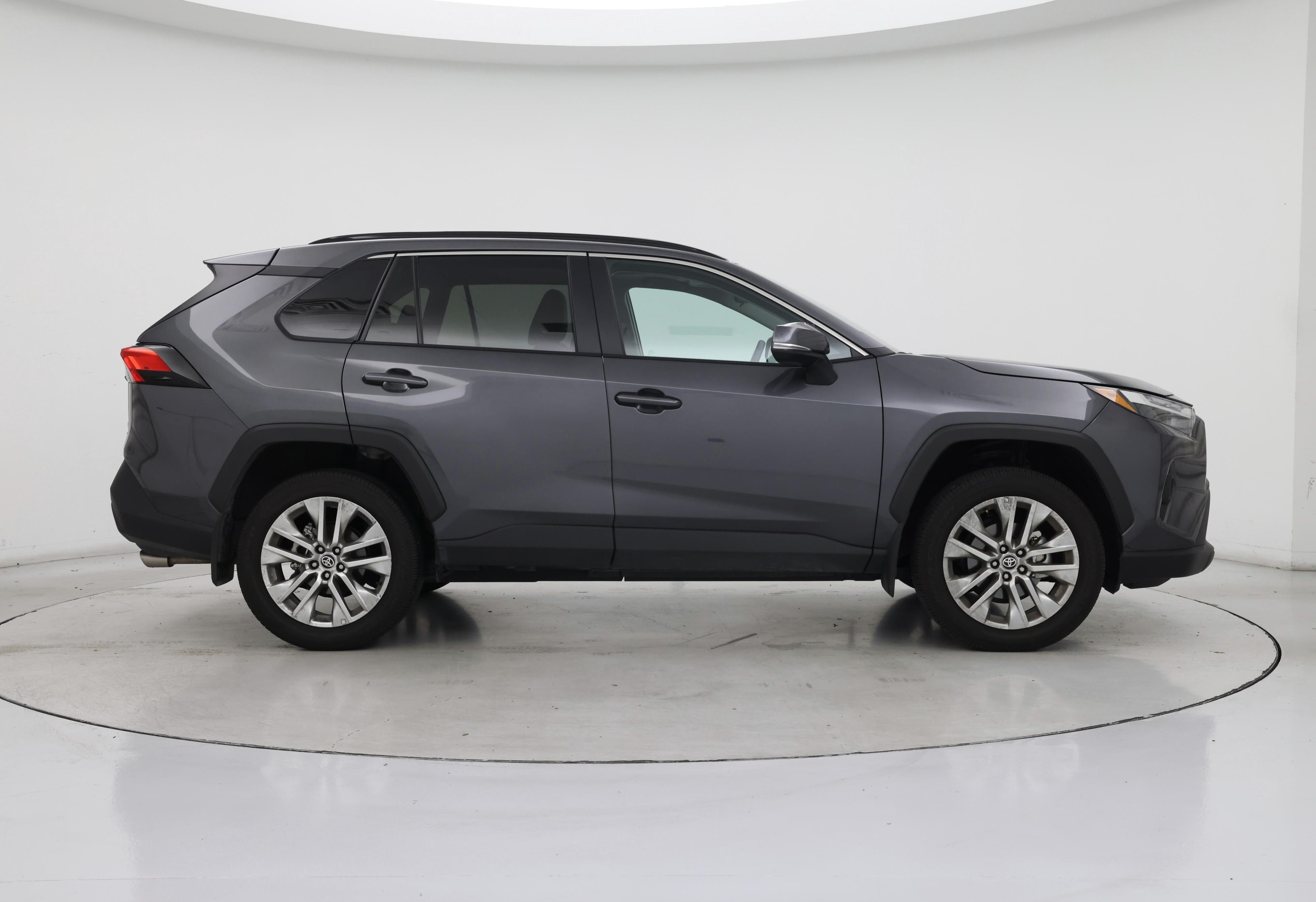 Thumbnail: 2024 Toyota RAV4 - 7