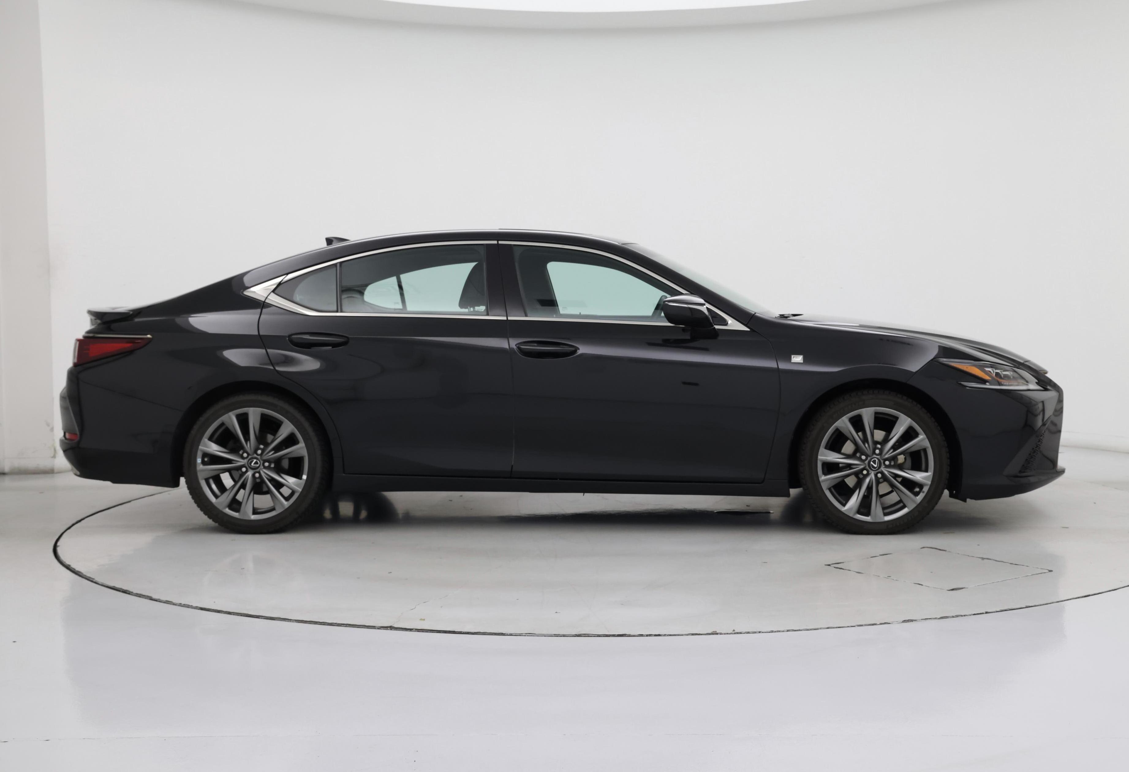 Thumbnail: 2019 Lexus ES - 7