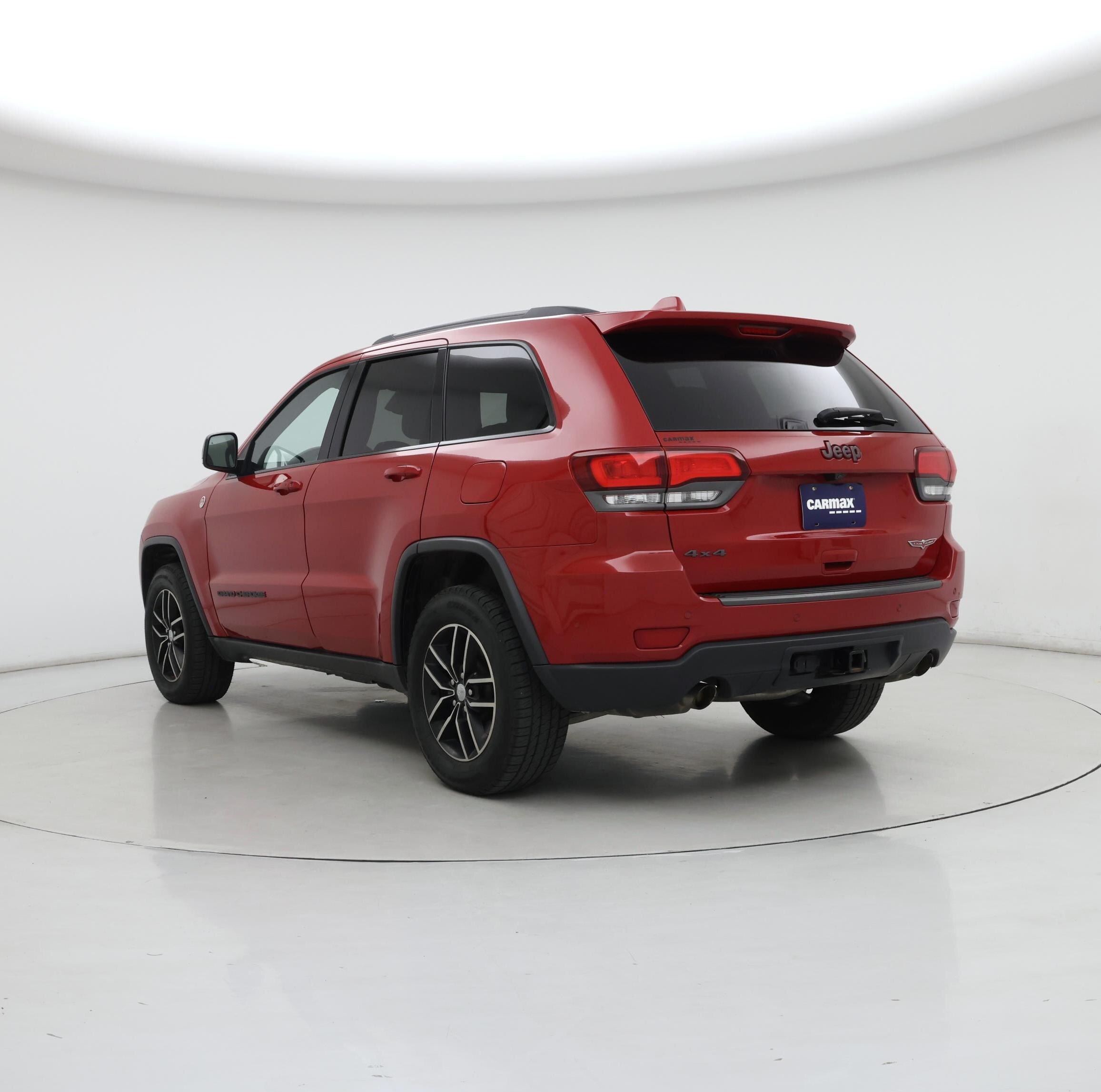 Thumbnail: 2017 Jeep Grand Cherokee - 2