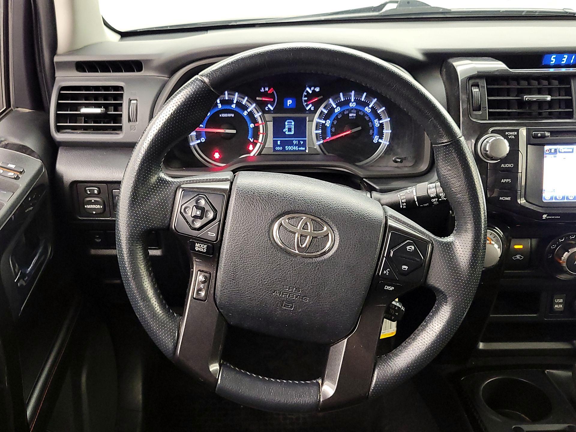 Thumbnail: 2019 Toyota 4Runner - 10