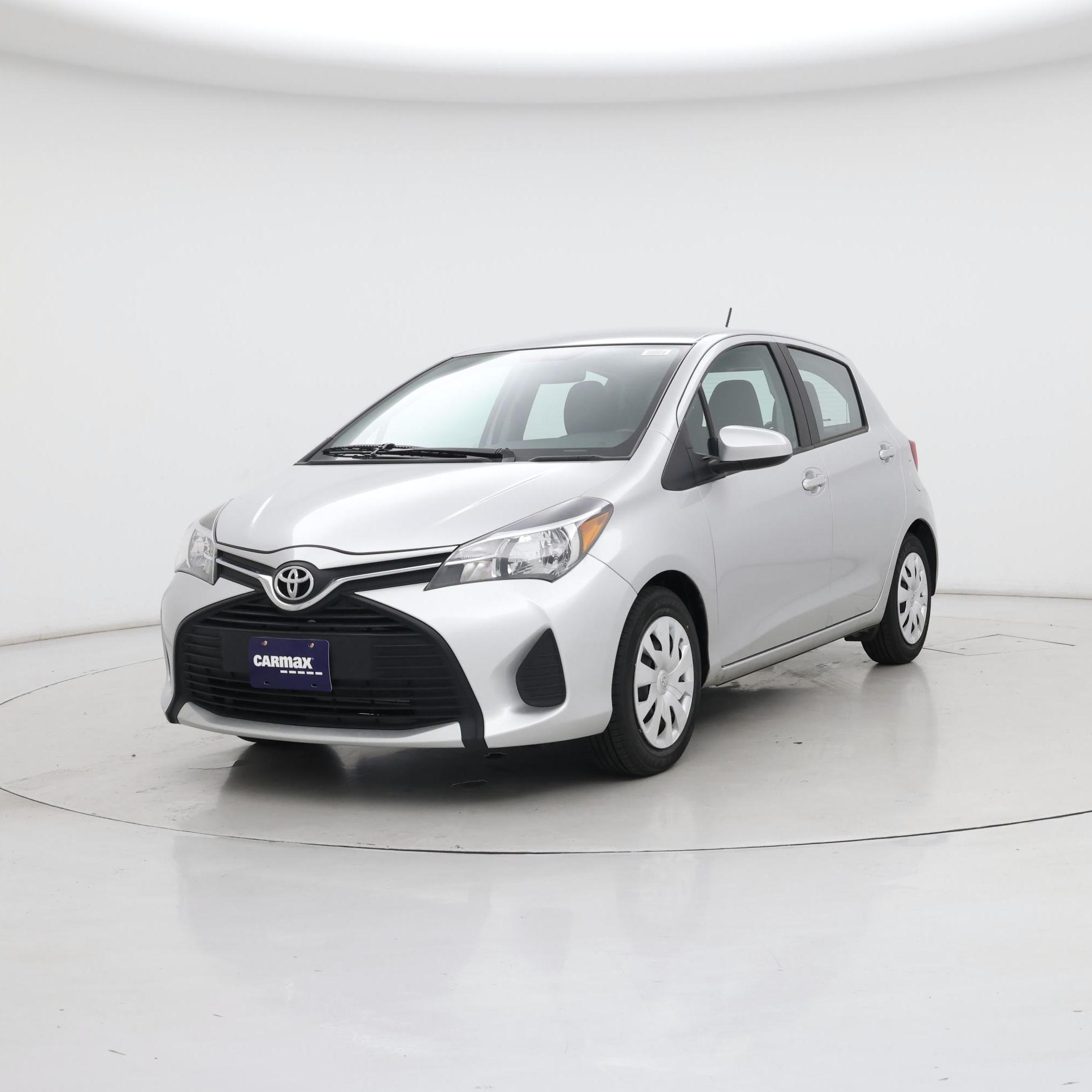 Thumbnail: 2015 Toyota Yaris - 4