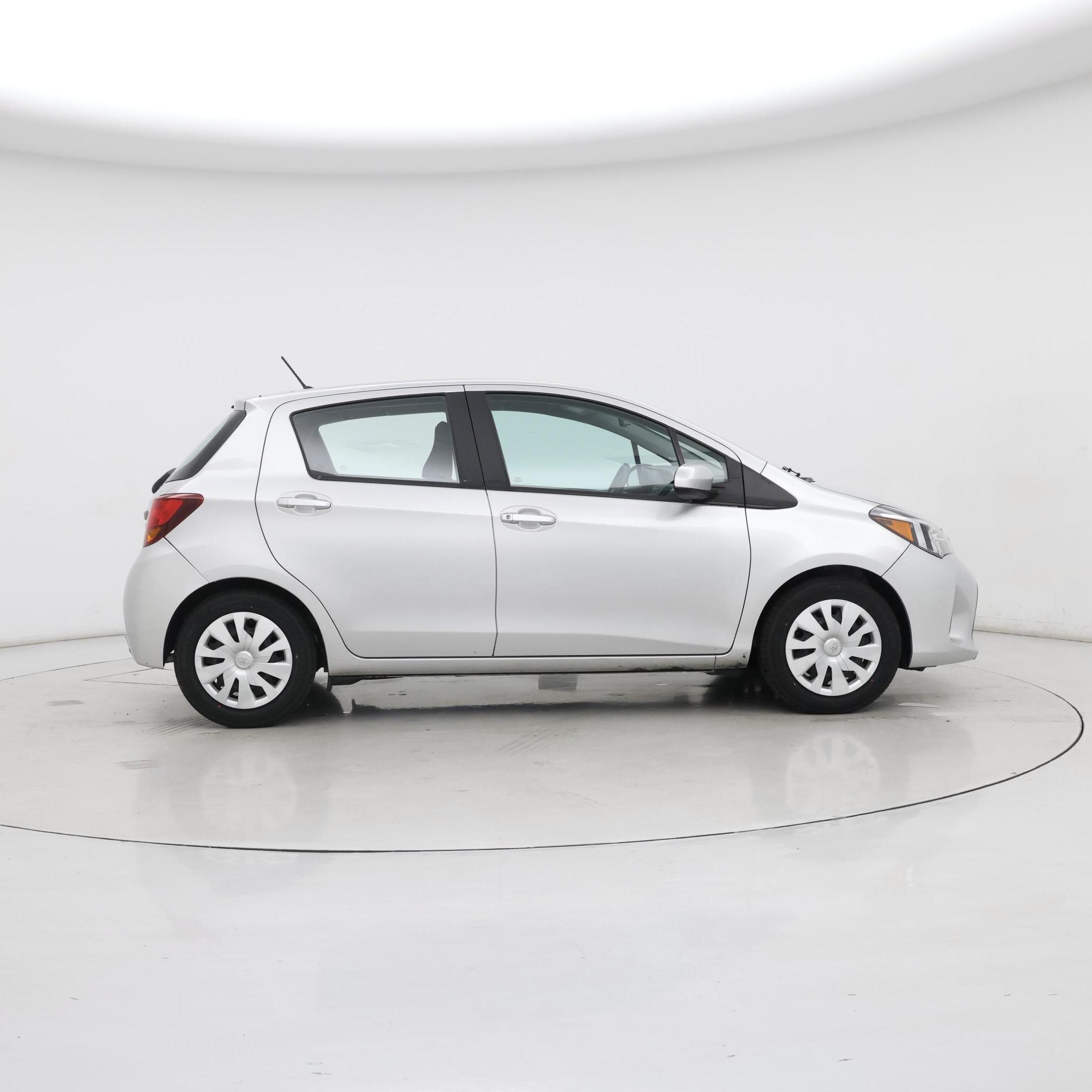 Thumbnail: 2015 Toyota Yaris - 7
