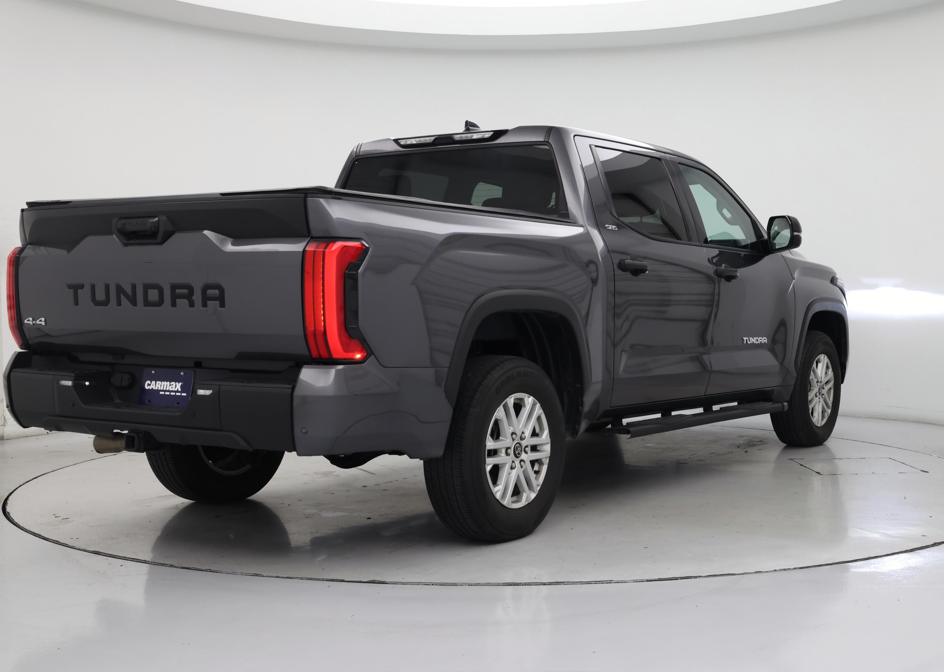 Thumbnail: 2023 Toyota Tundra - 8