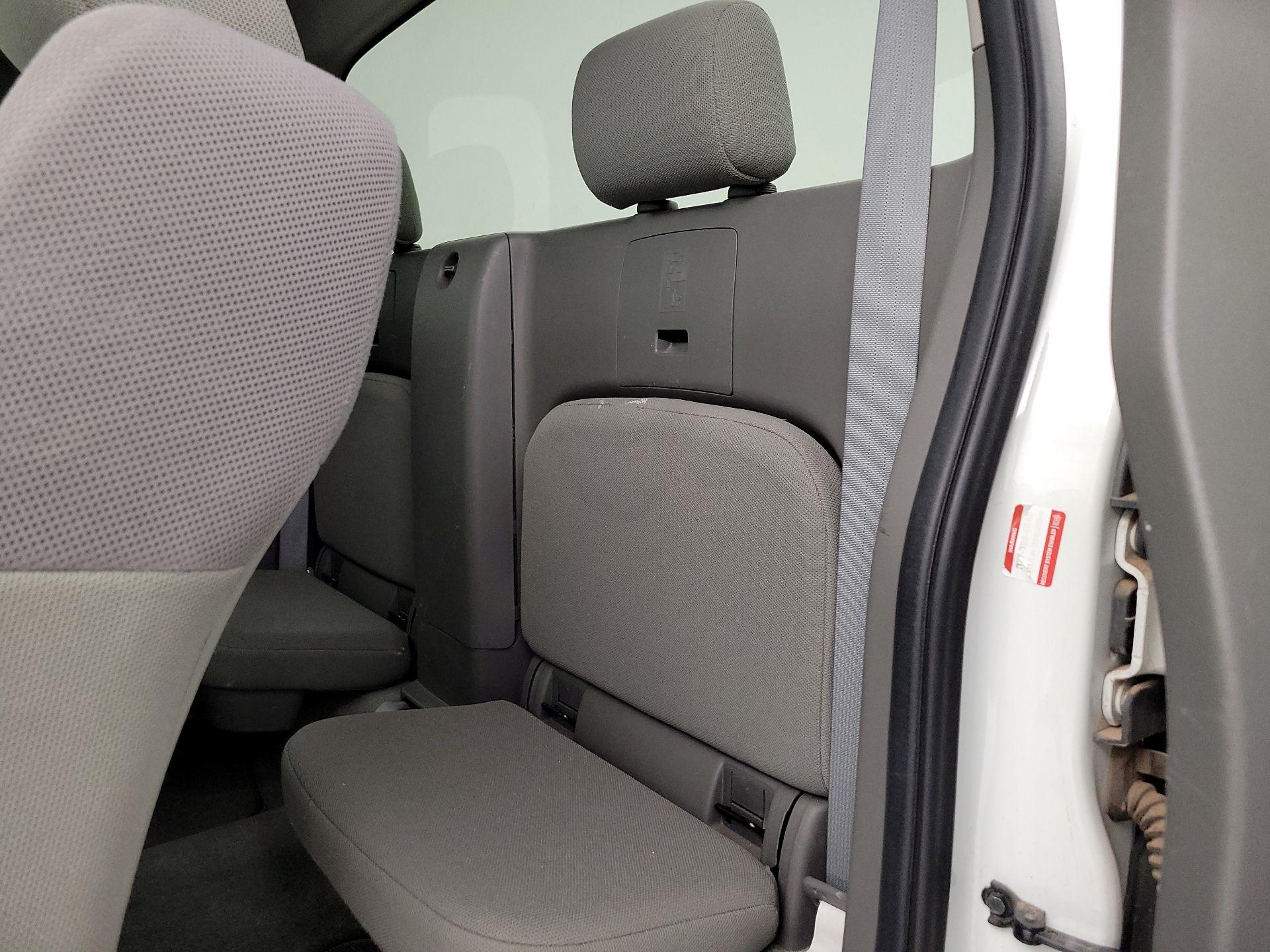 Thumbnail: 2013 Nissan Frontier - 17