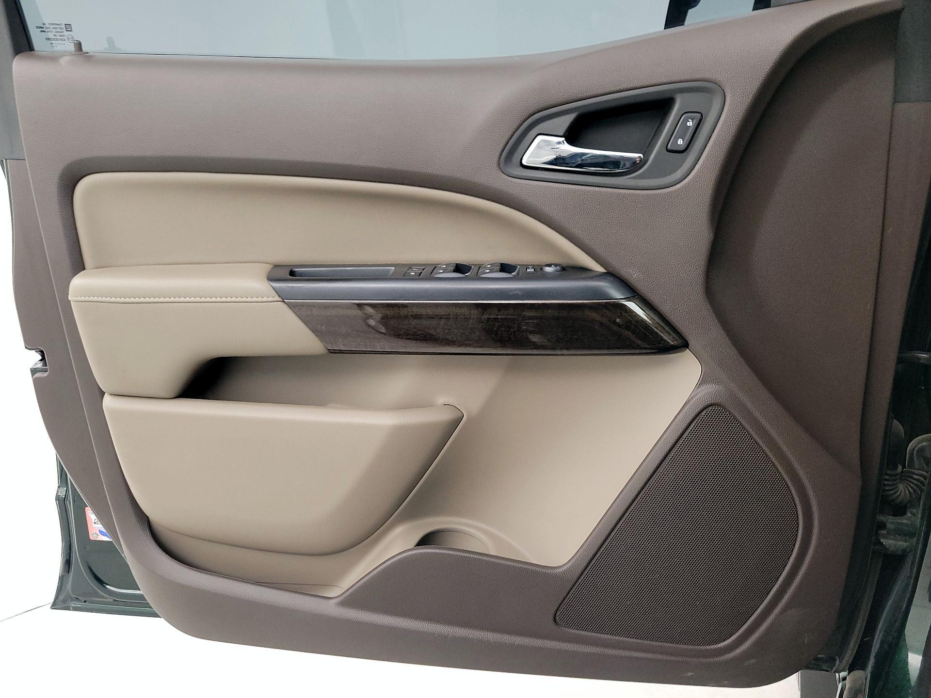 Thumbnail: 2015 GMC Canyon - 12