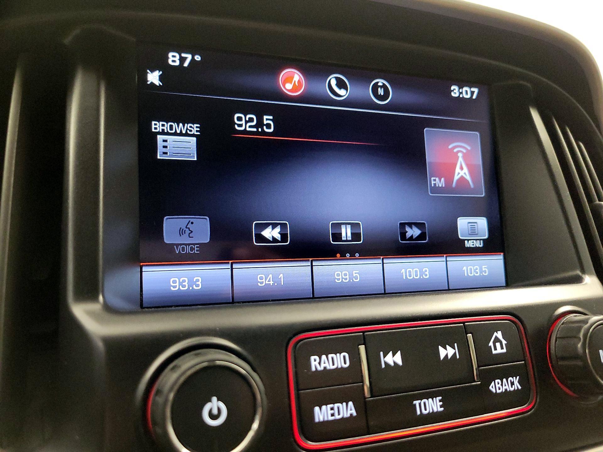 Thumbnail: 2015 GMC Canyon - 16