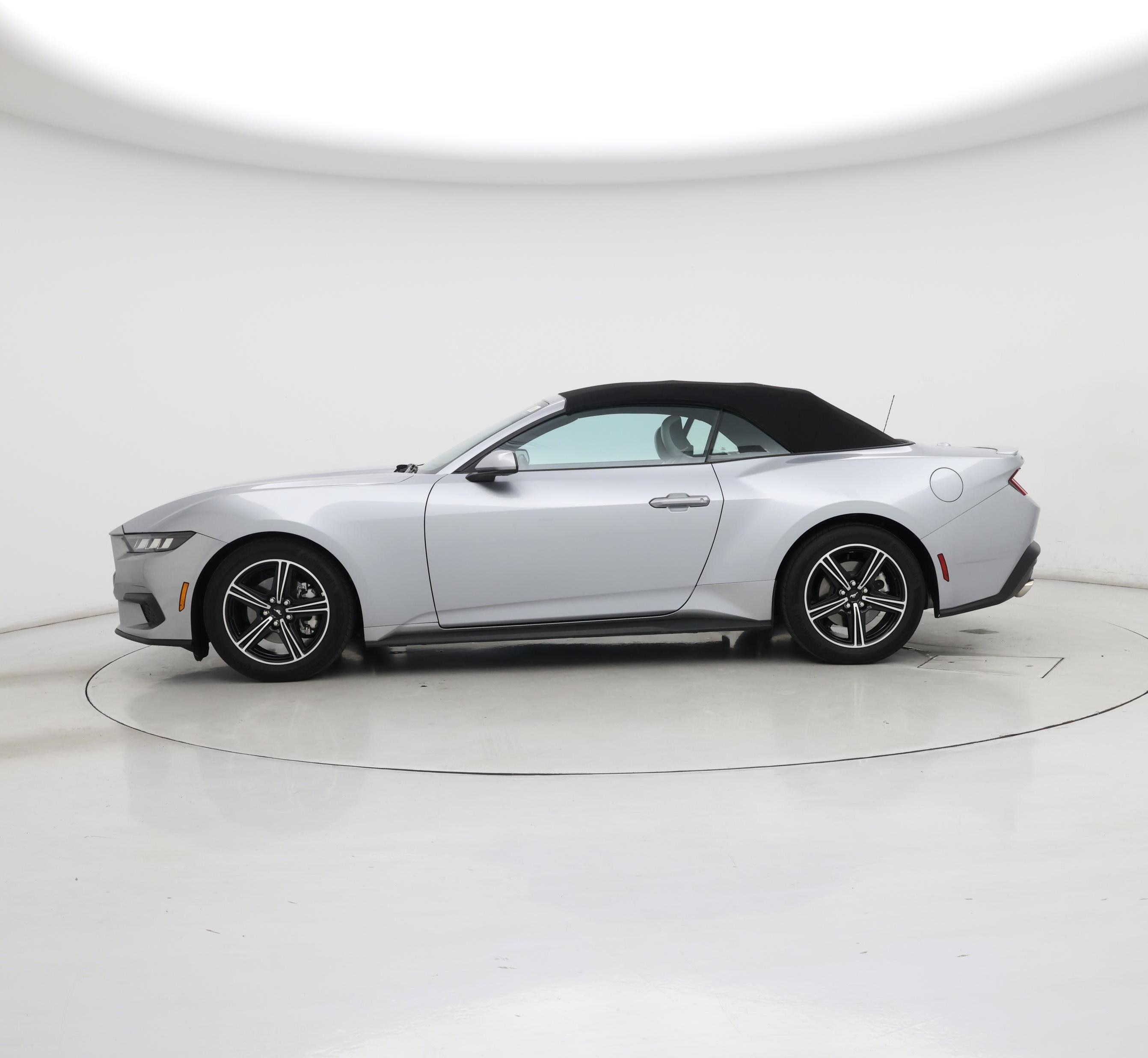 Thumbnail: 2024 Ford Mustang - 3