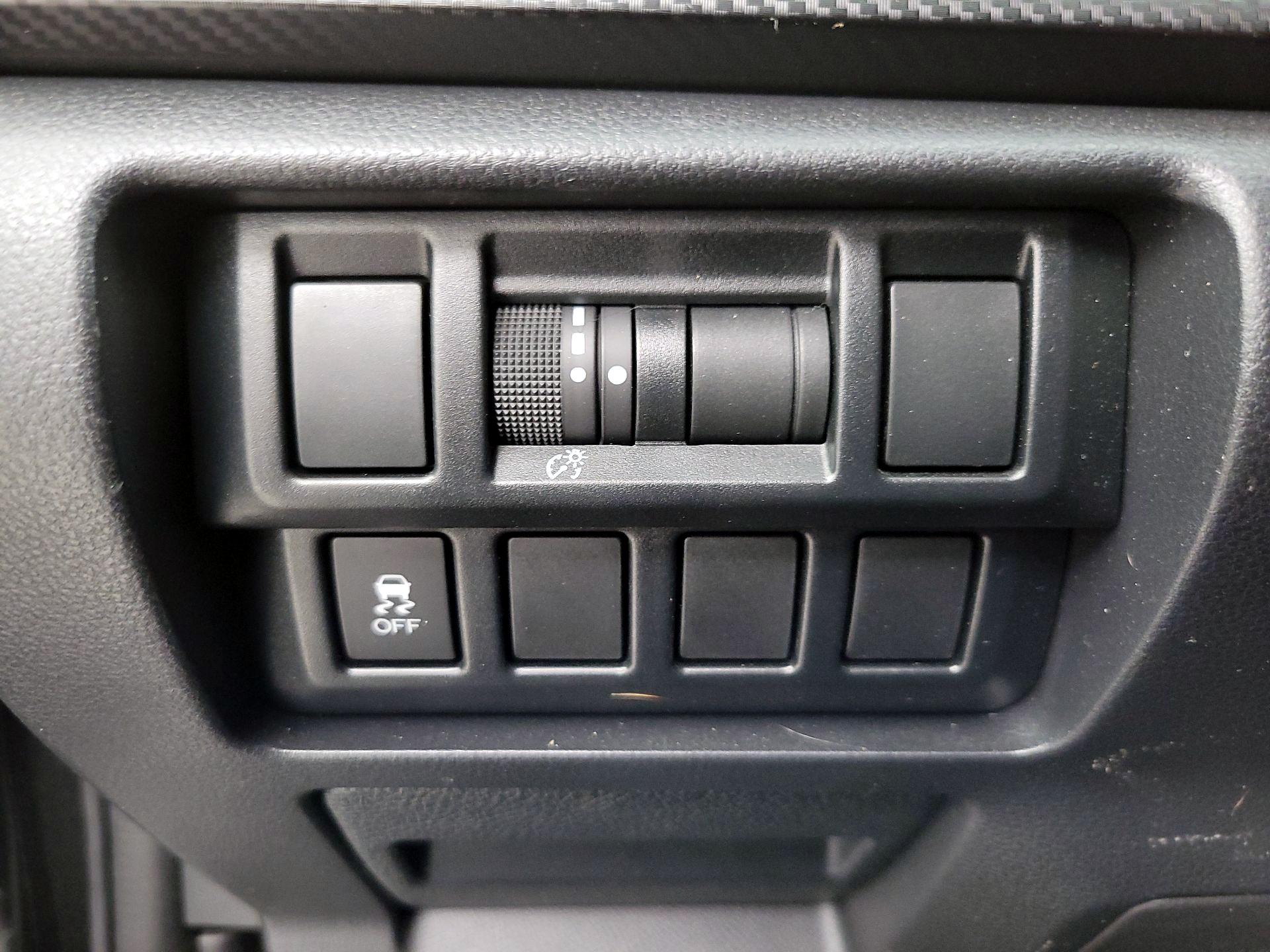 Thumbnail: 2019 Subaru Crosstrek - 13