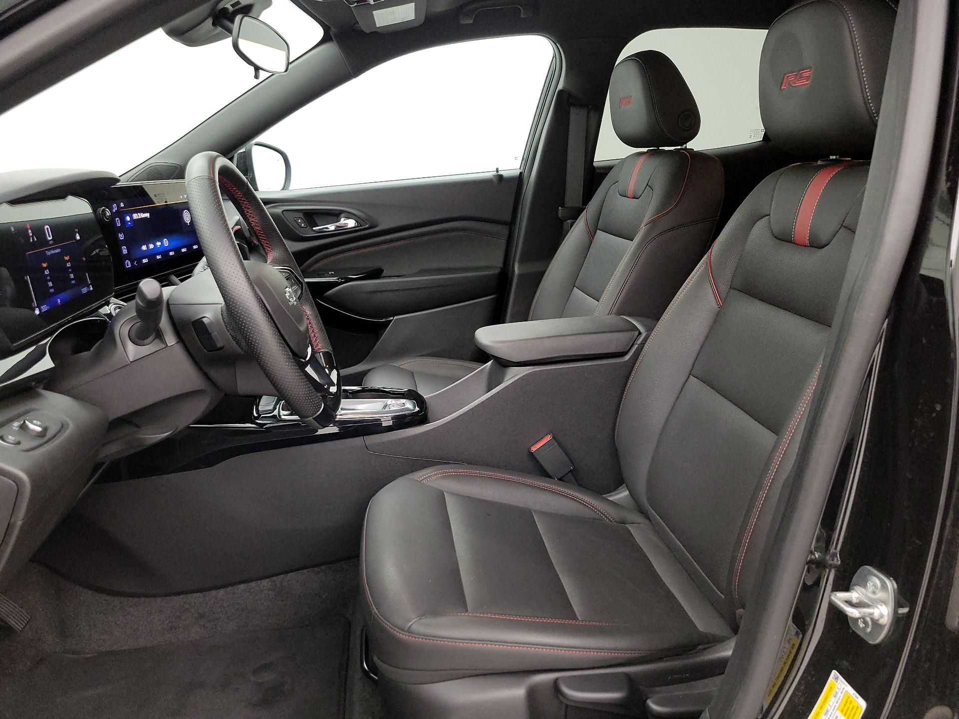 Thumbnail: 2025 Chevrolet Trax - 11