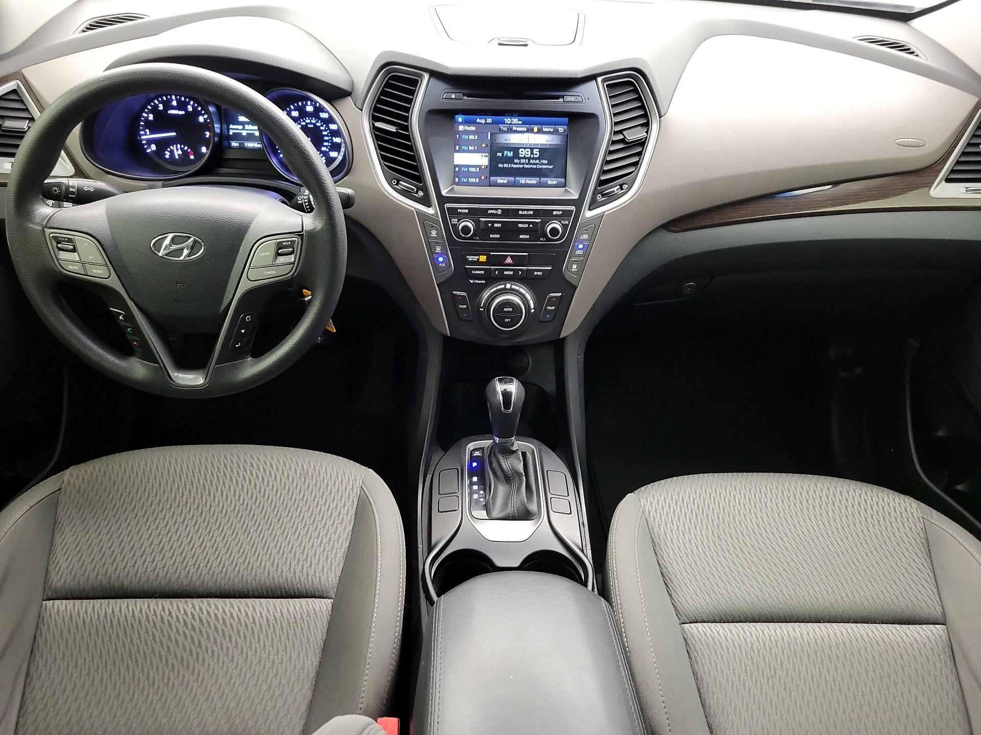 Thumbnail: 2017 Hyundai Santa Fe - 9