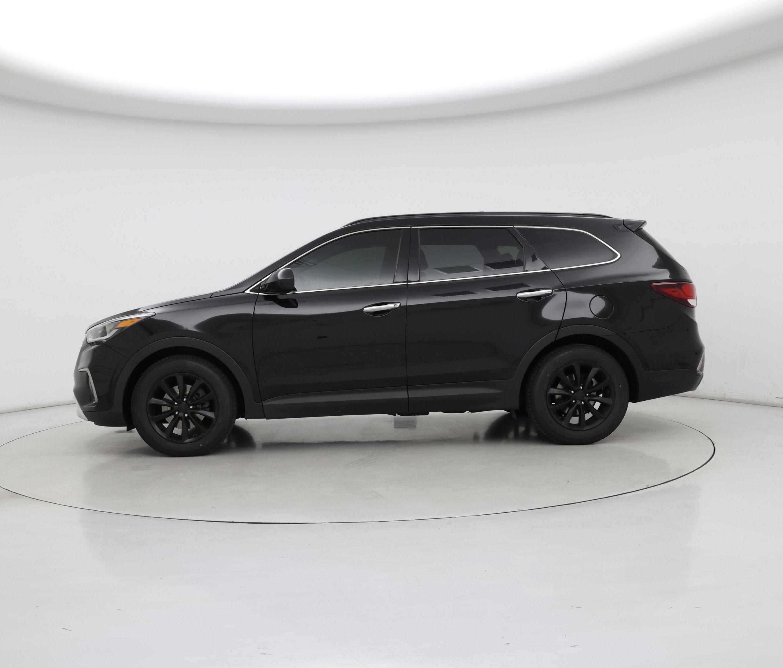 Thumbnail: 2017 Hyundai Santa Fe - 3