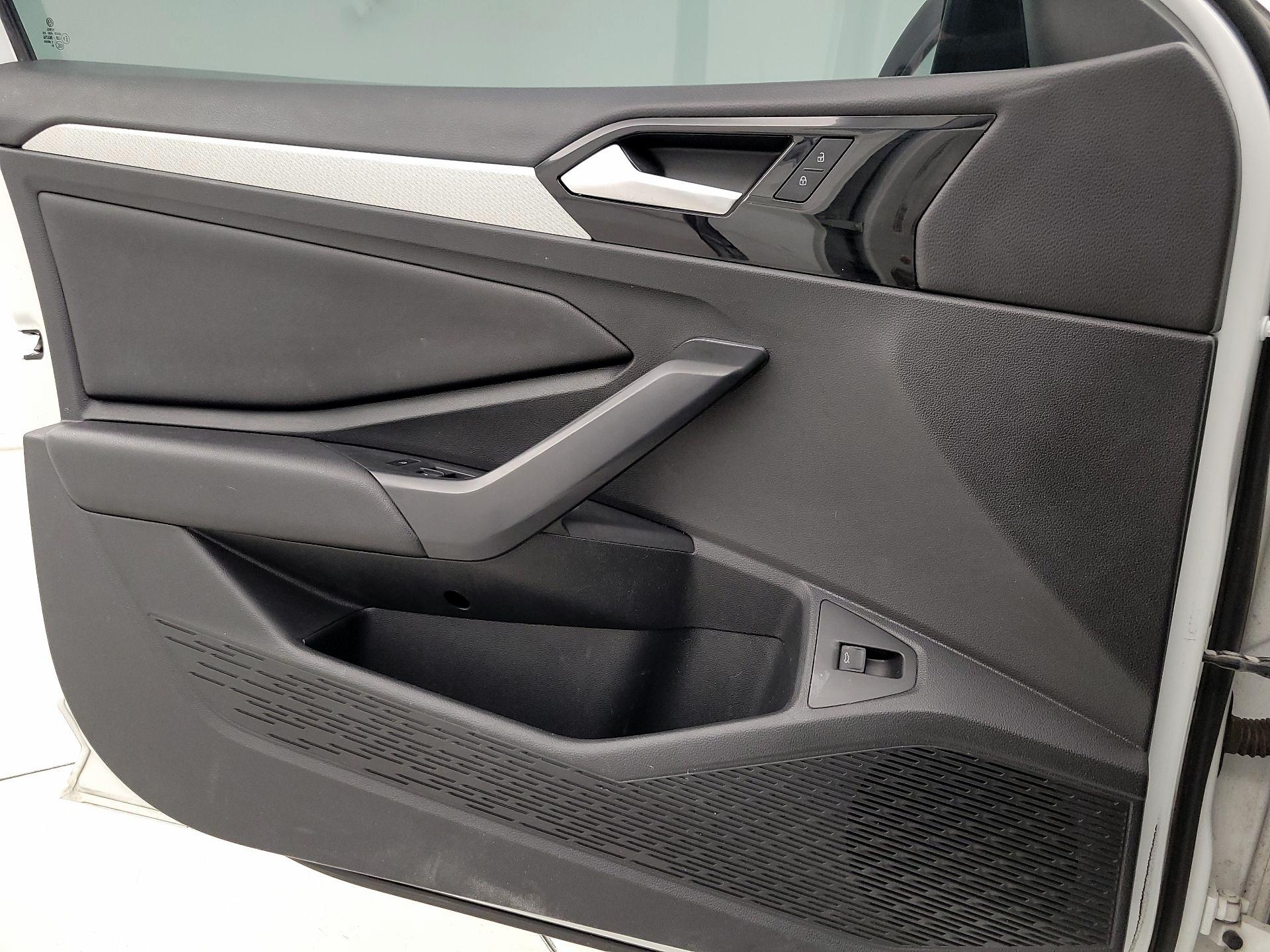 Thumbnail: 2020 Volkswagen Jetta - 12