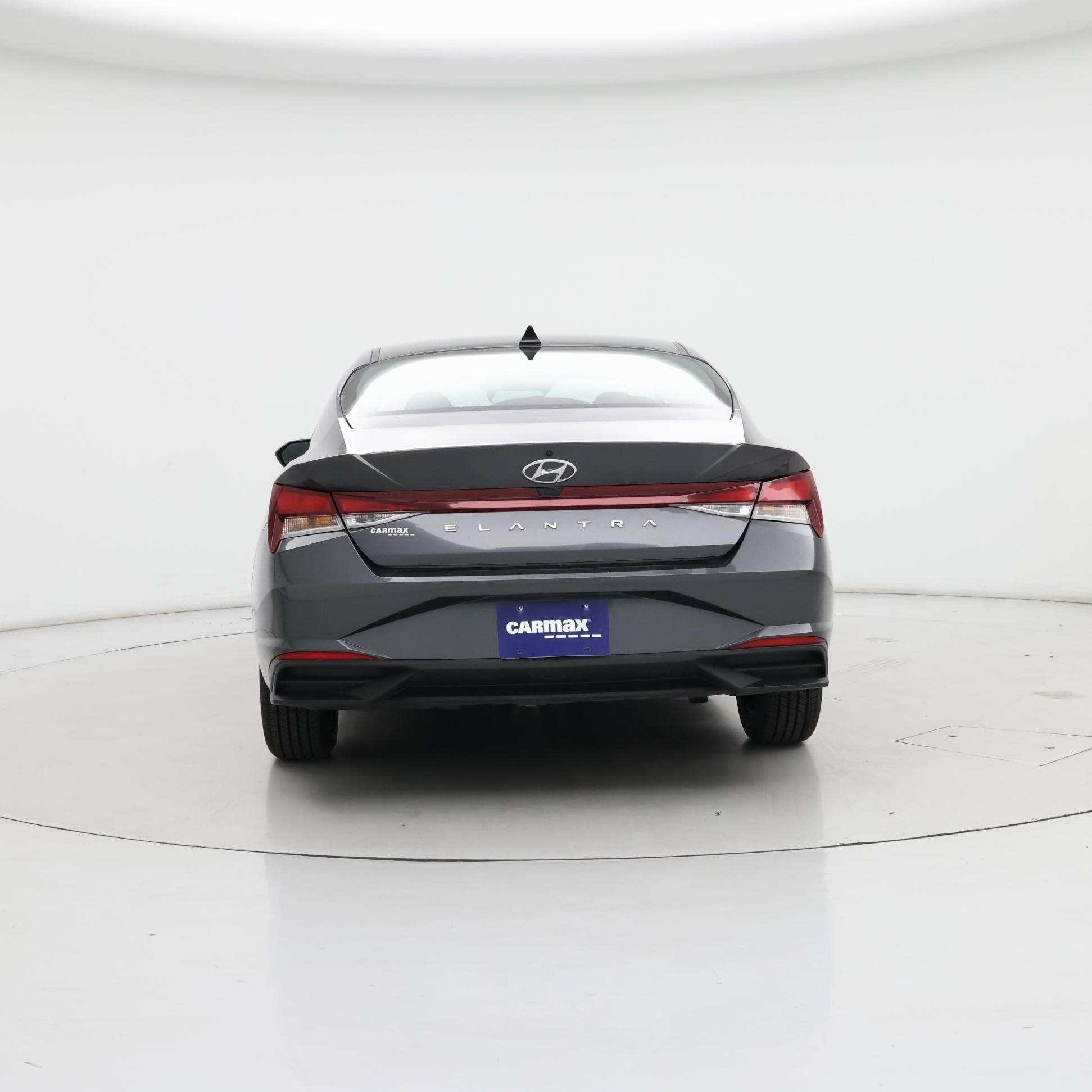 Thumbnail: 2022 Hyundai Elantra - 6