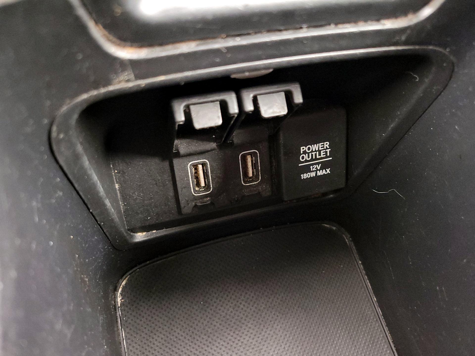 Thumbnail: 2019 Honda CR-V - 18