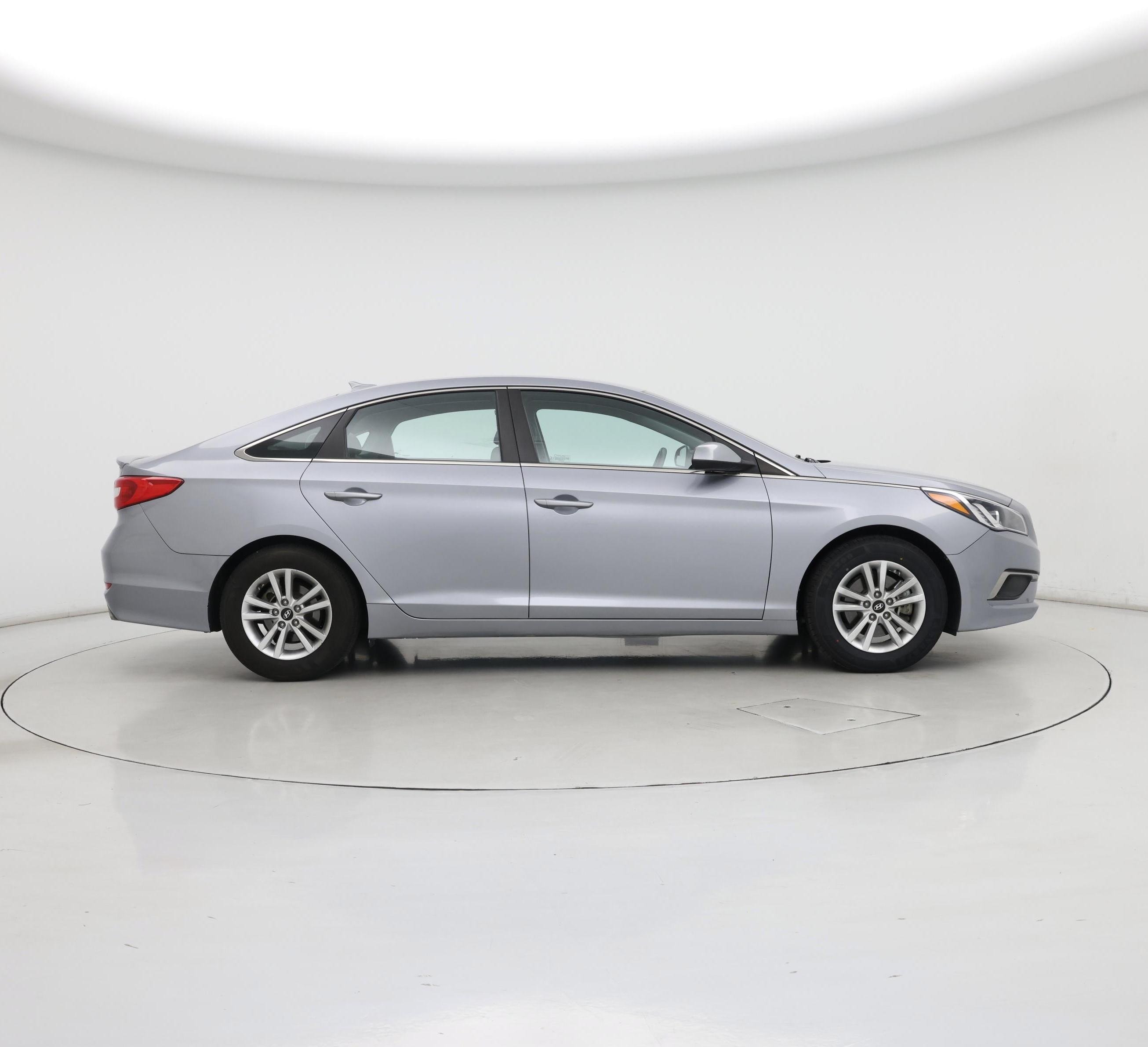 Thumbnail: 2017 Hyundai Sonata - 7