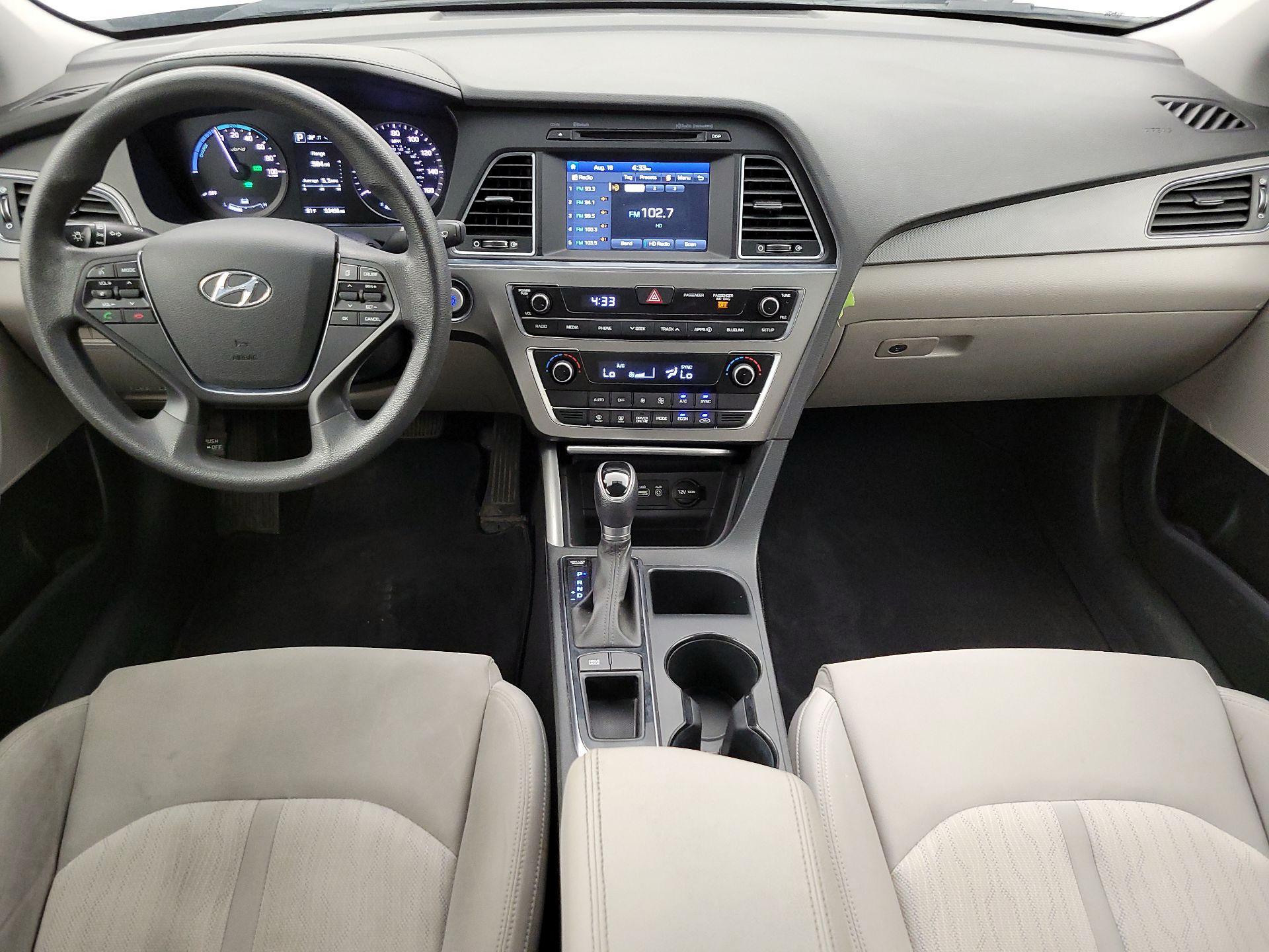 Thumbnail: 2017 Hyundai Sonata - 9