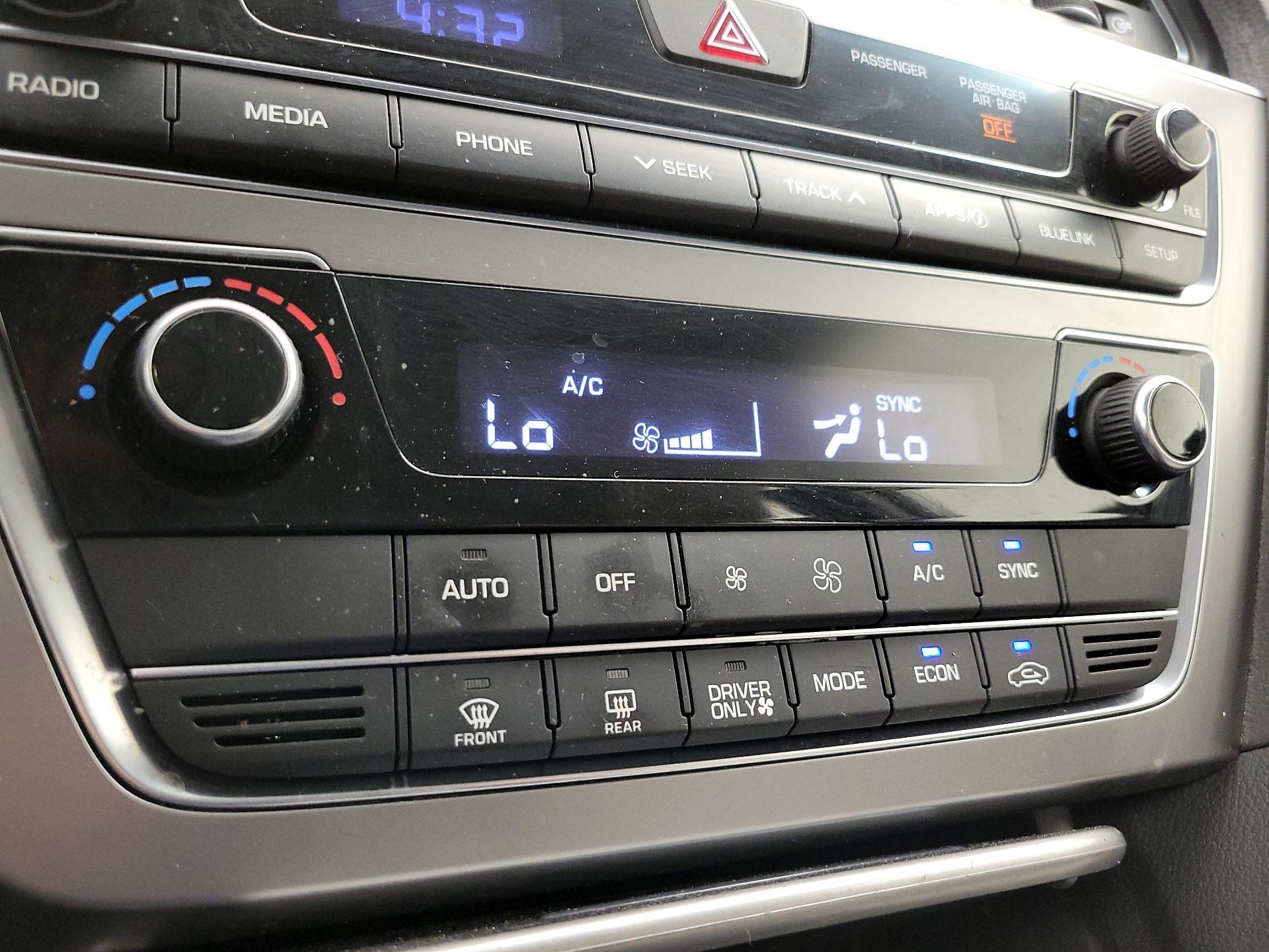 Thumbnail: 2017 Hyundai Sonata - 16
