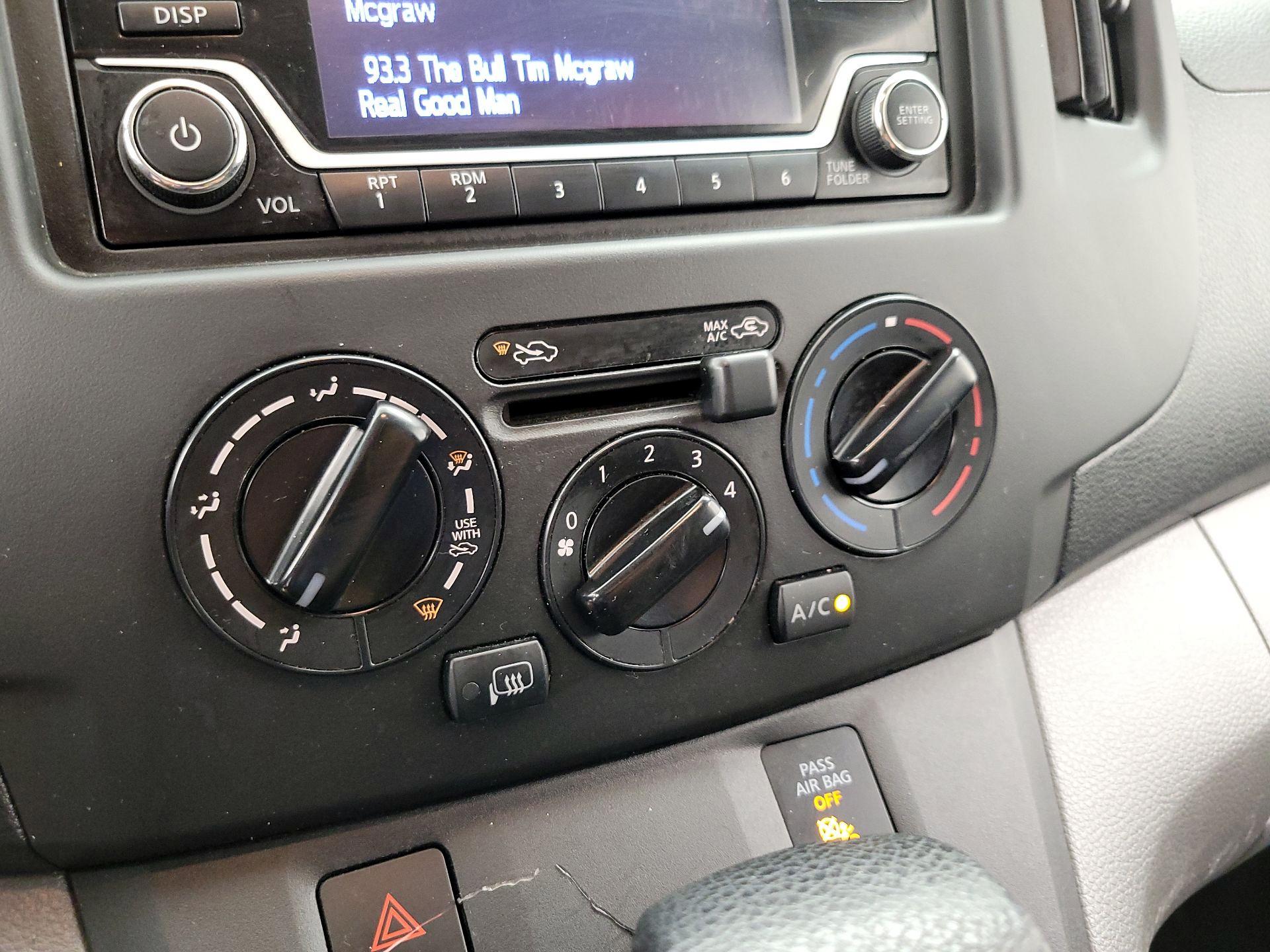 Thumbnail: 2019 Nissan NV200 - 16