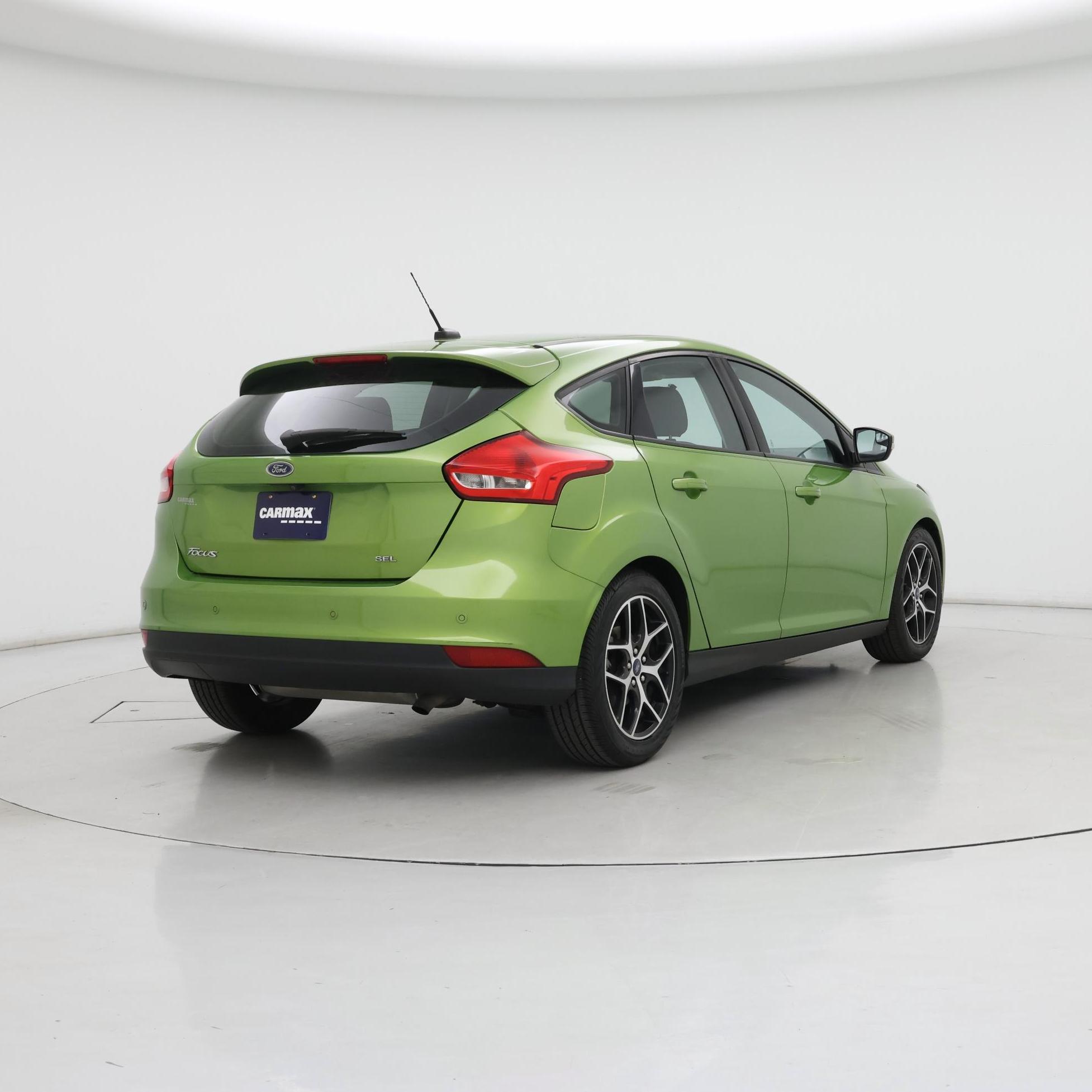 Thumbnail: 2018 Ford Focus - 8