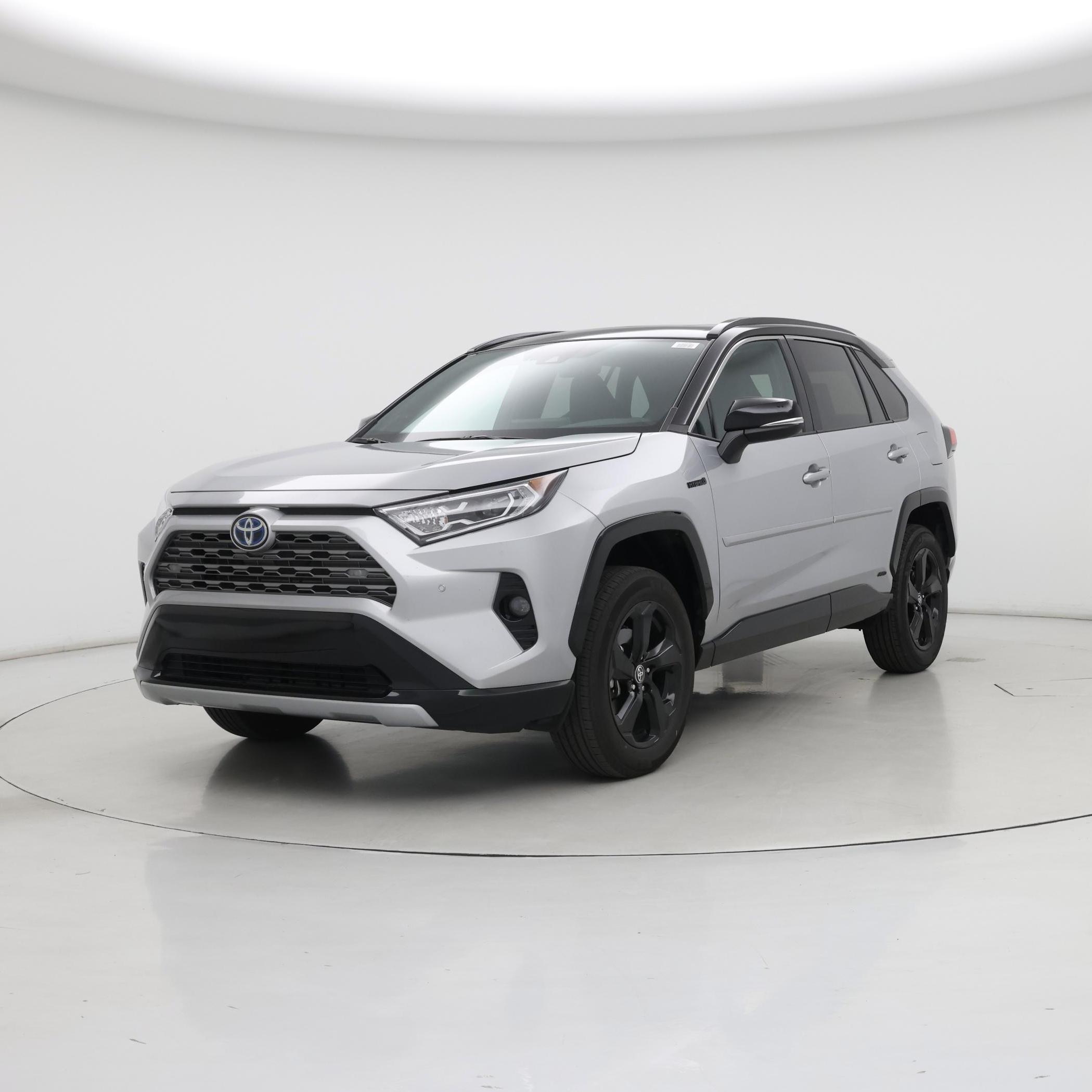 Thumbnail: 2021 Toyota RAV4 - 4