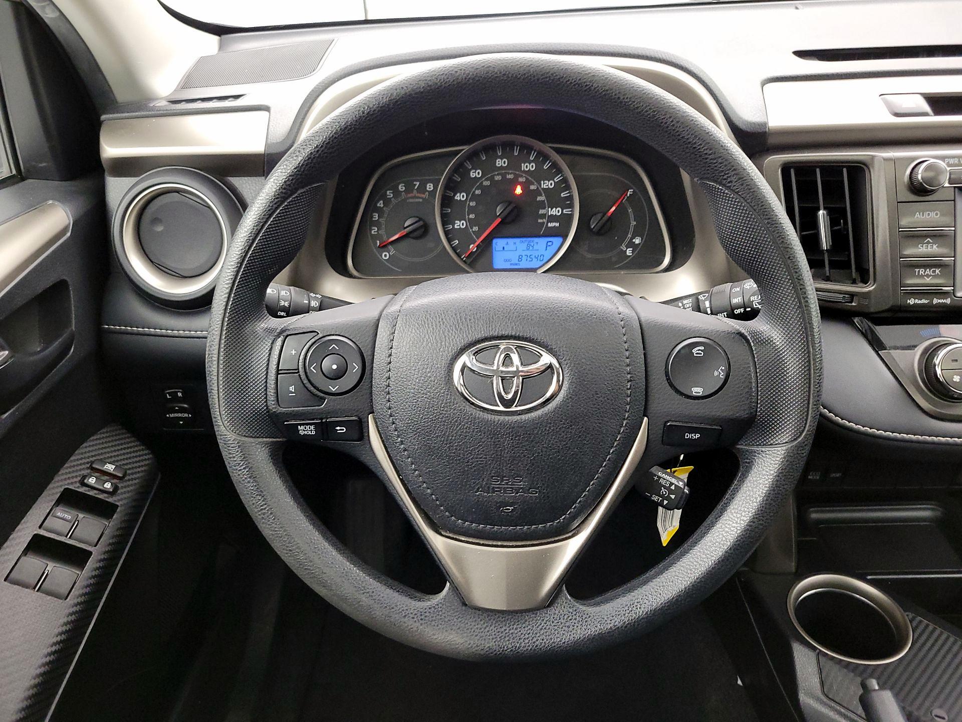 Thumbnail: 2013 Toyota RAV4 - 10