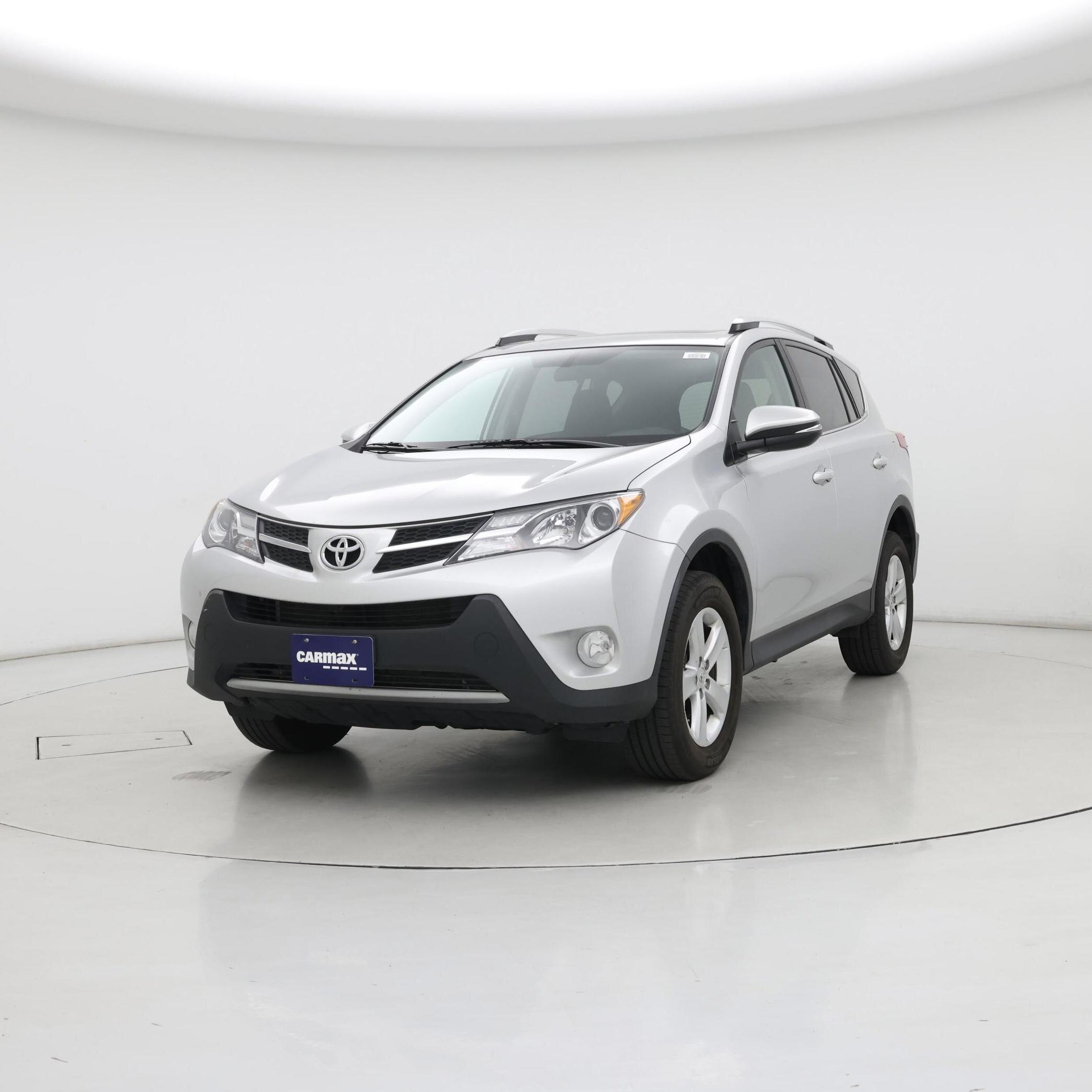 Thumbnail: 2013 Toyota RAV4 - 4