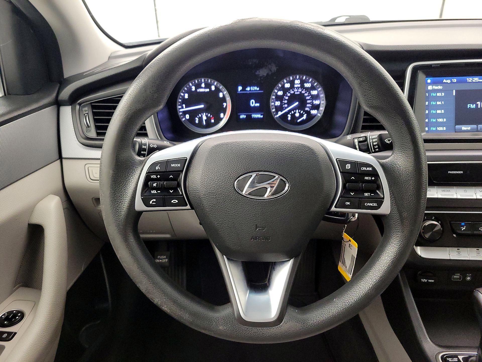 Thumbnail: 2019 Hyundai Sonata - 10