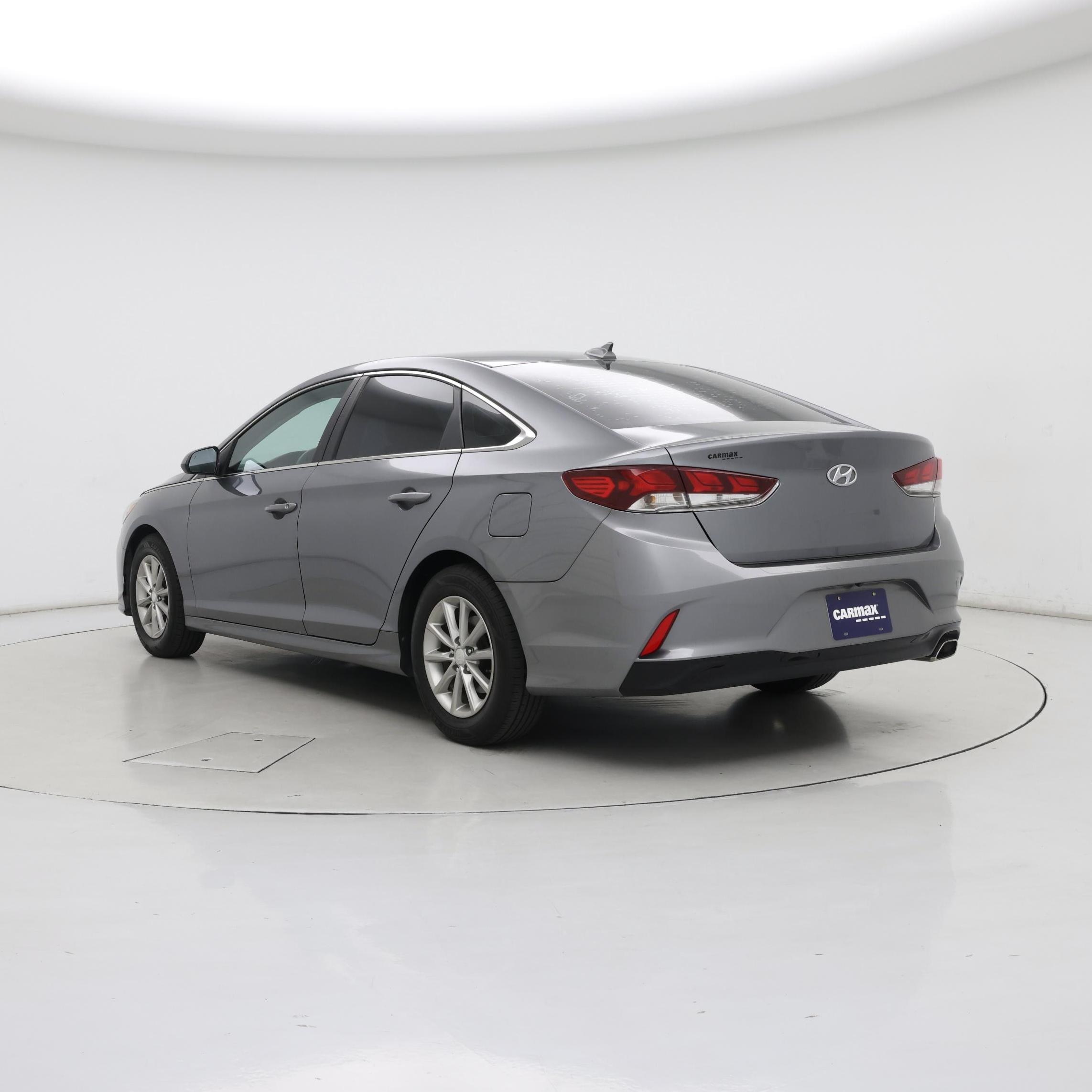 Thumbnail: 2019 Hyundai Sonata - 2