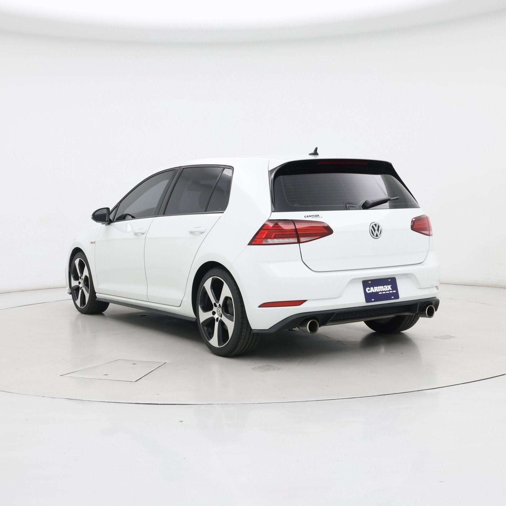 Thumbnail: 2018 Volkswagen Golf - 2