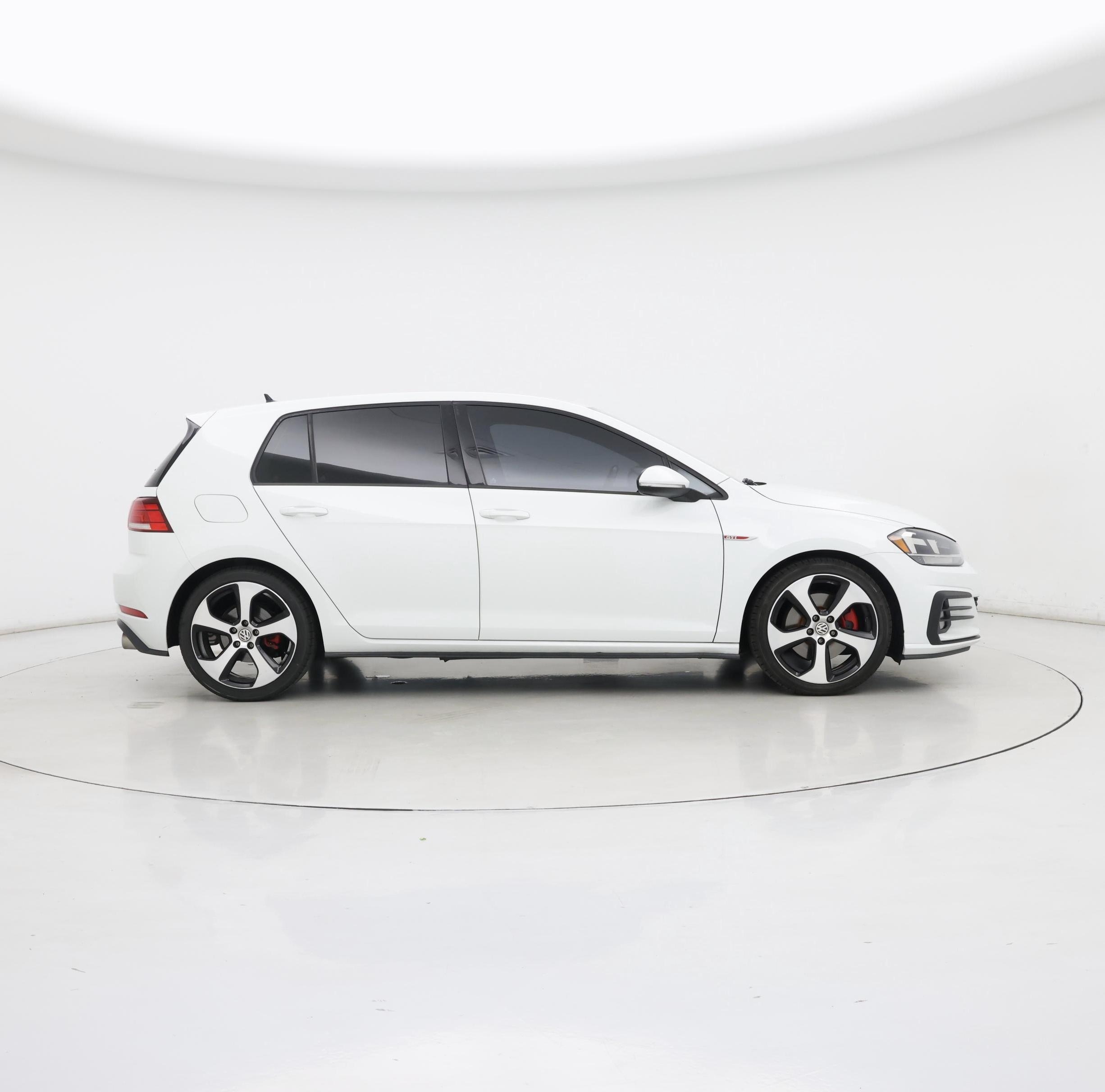 Thumbnail: 2018 Volkswagen Golf - 7