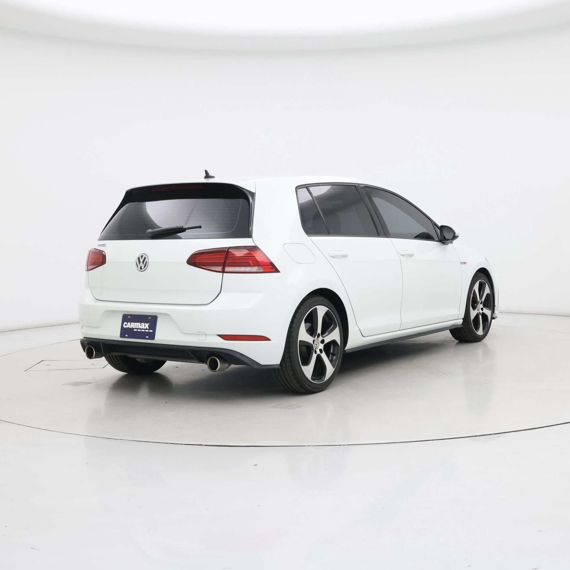 Thumbnail: 2018 Volkswagen Golf - 8