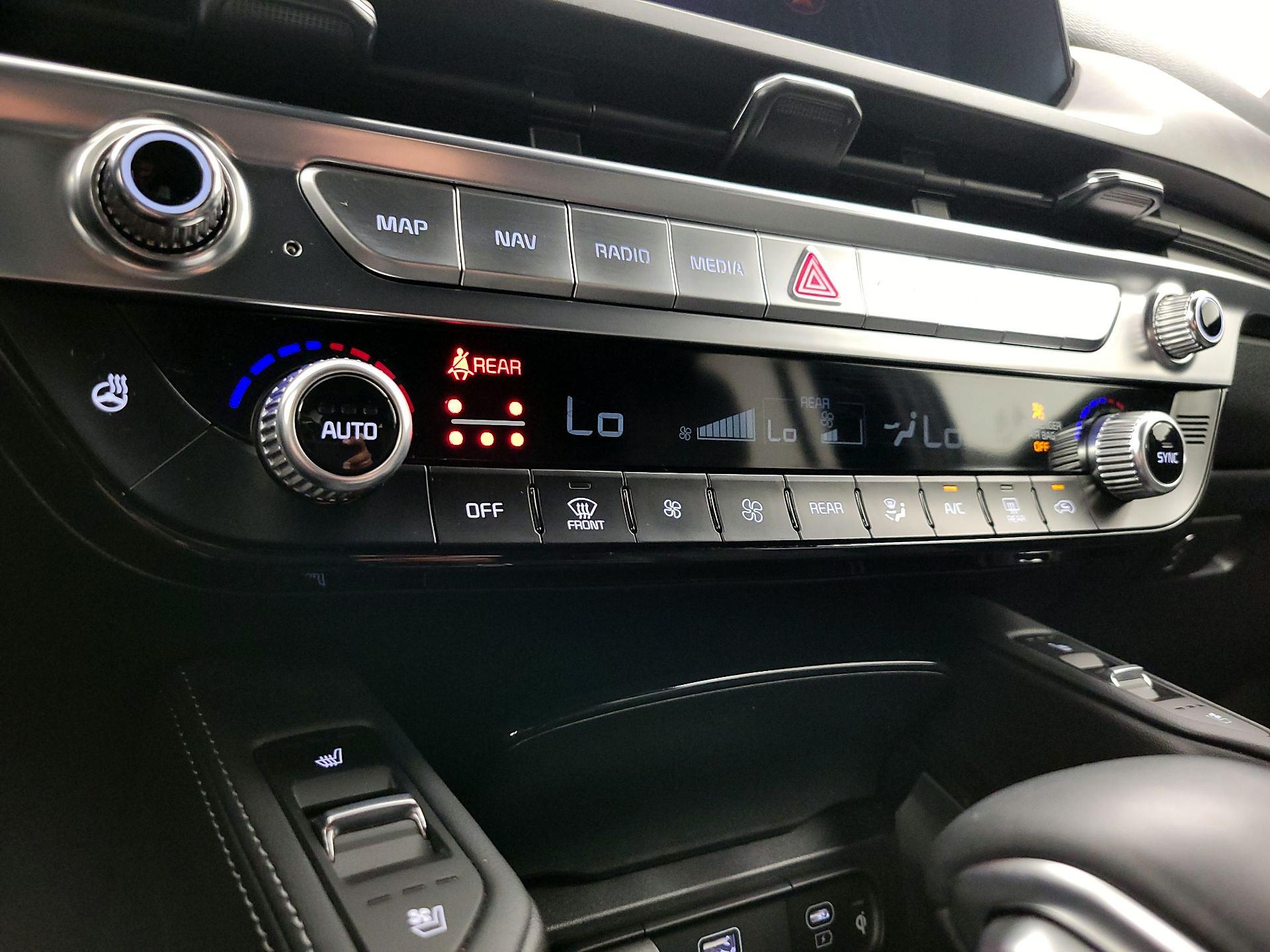 Thumbnail: 2025 Kia Telluride - 17