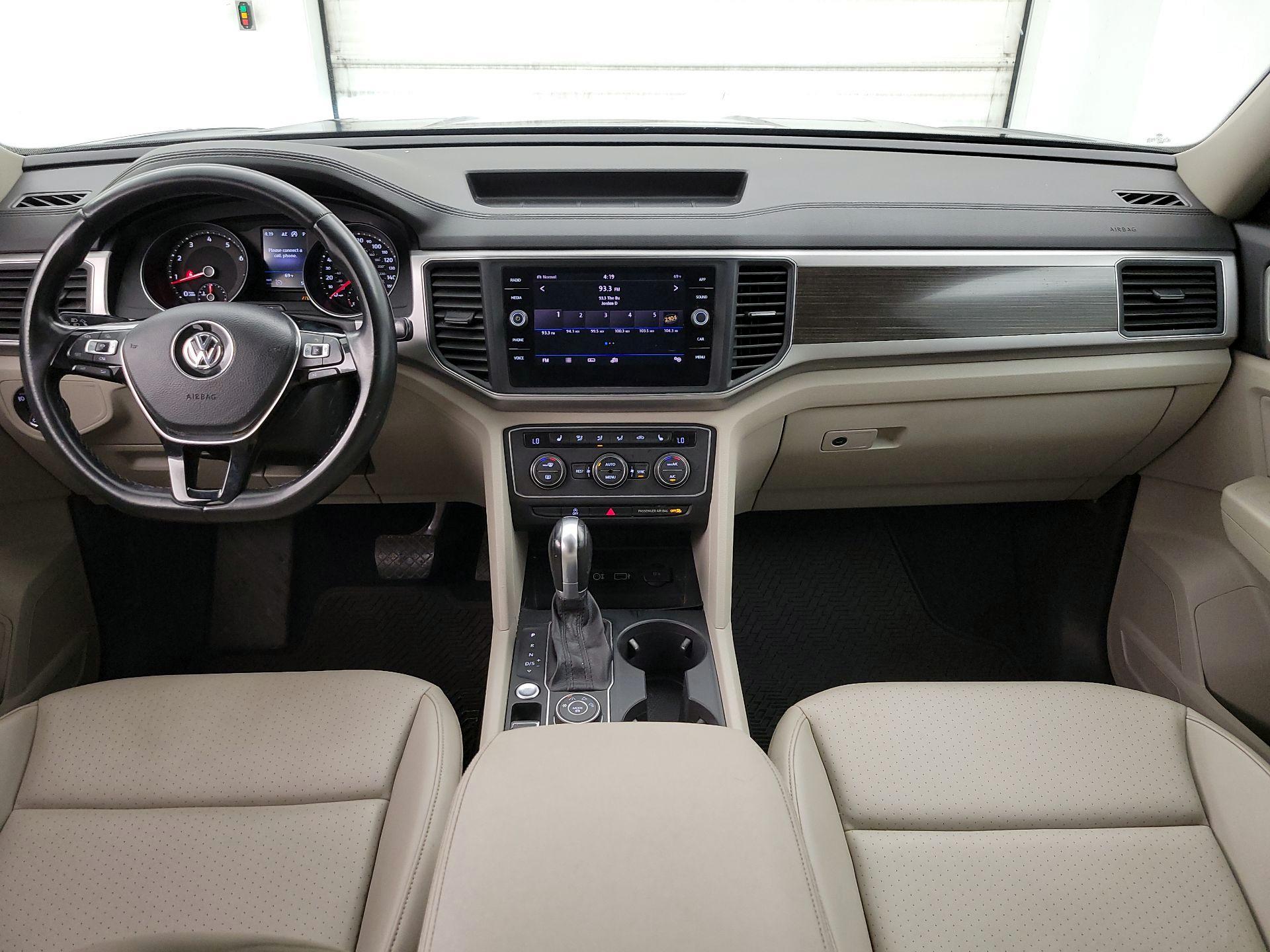 Thumbnail: 2018 Volkswagen Atlas - 9