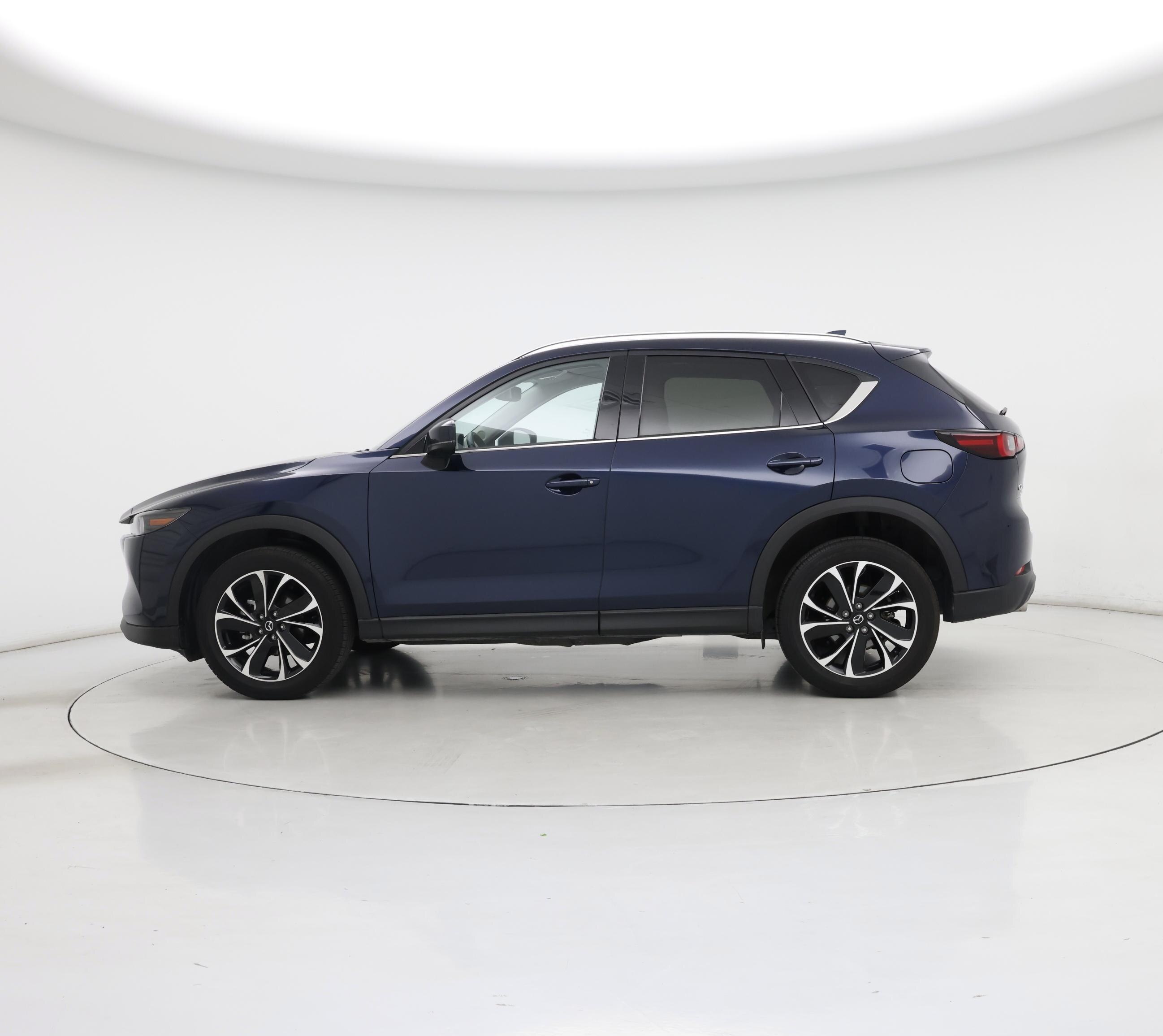 Thumbnail: 2022 Mazda CX-5 - 3
