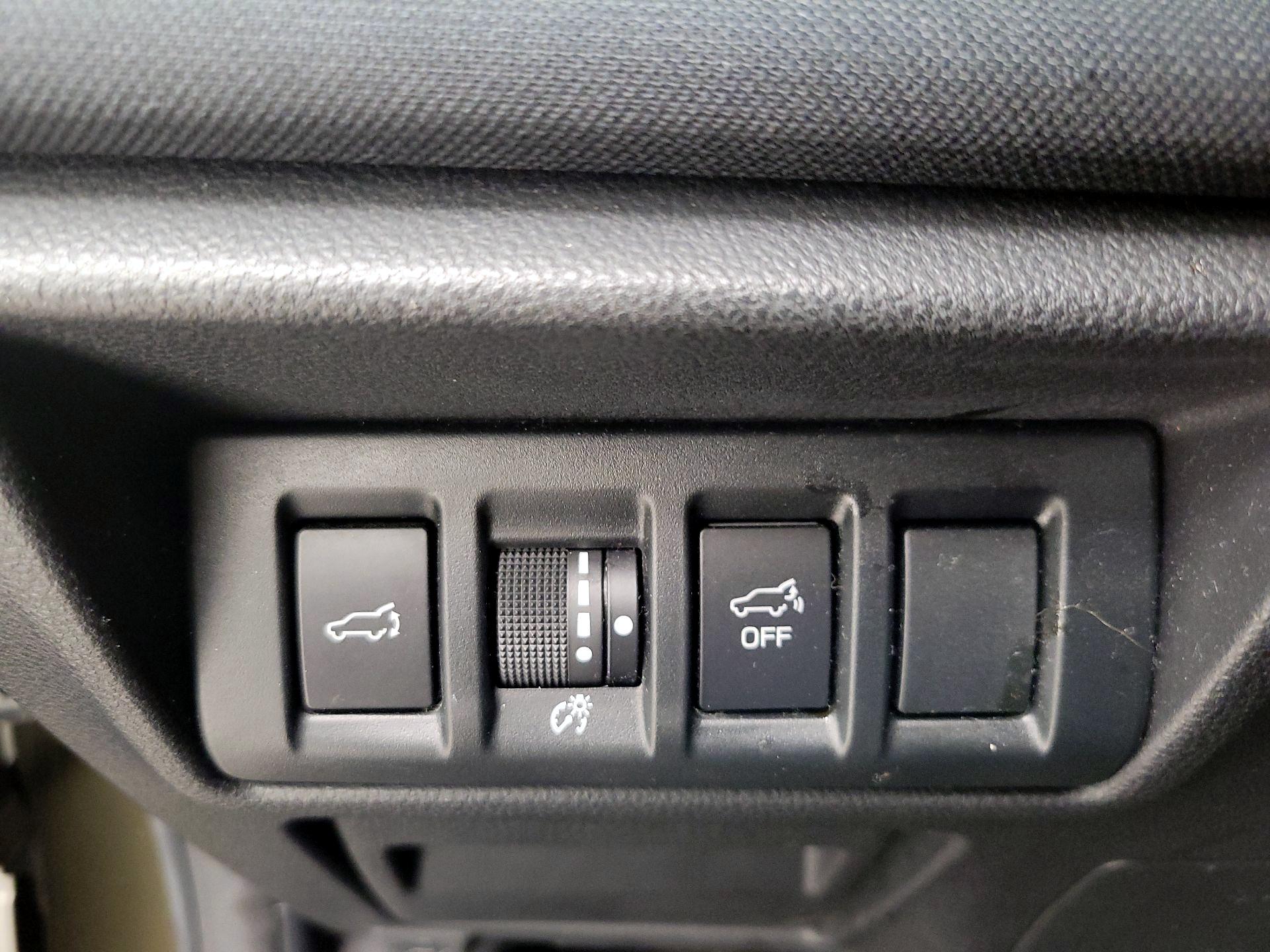 Thumbnail: 2021 Subaru Outback - 13