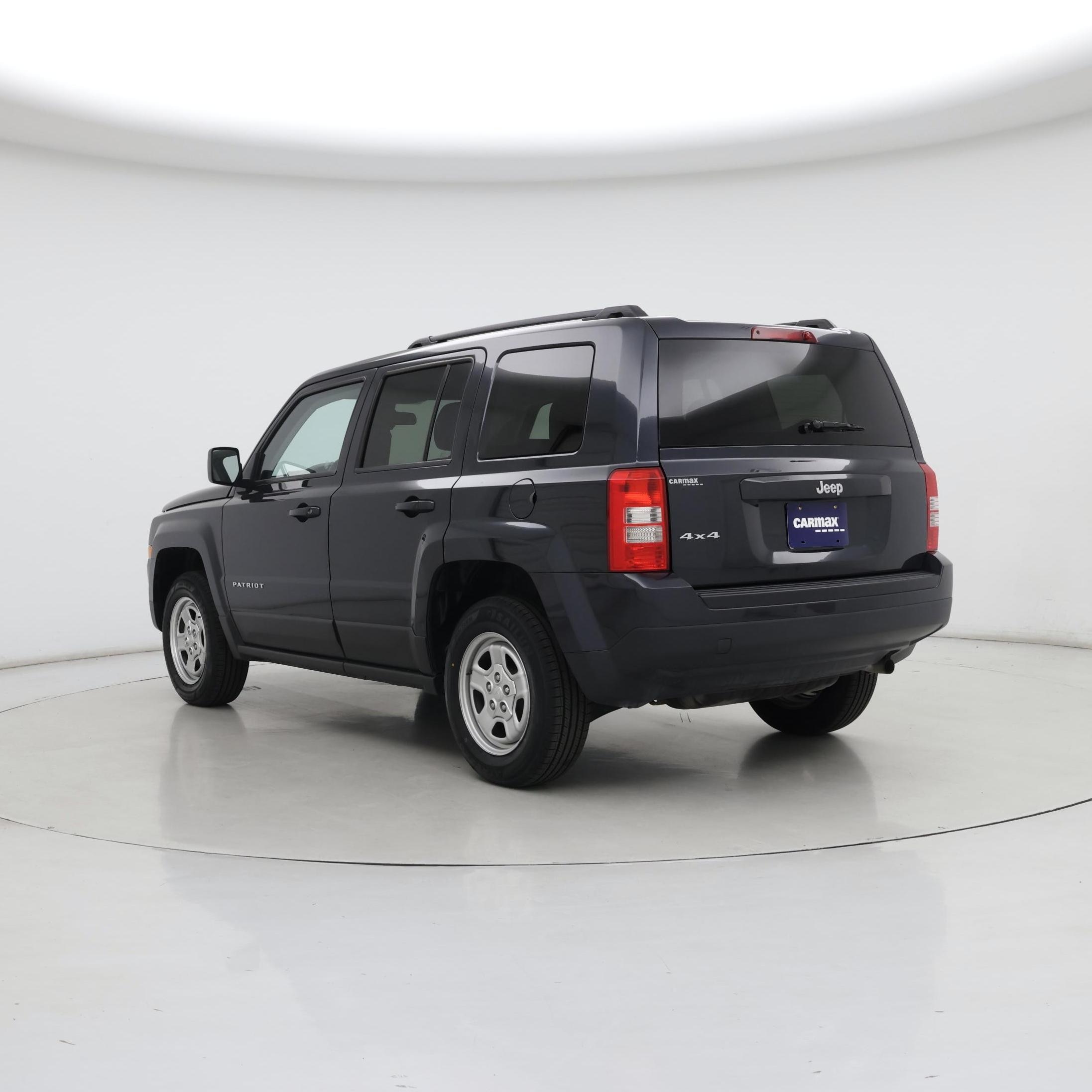 Thumbnail: 2015 Jeep Patriot - 2