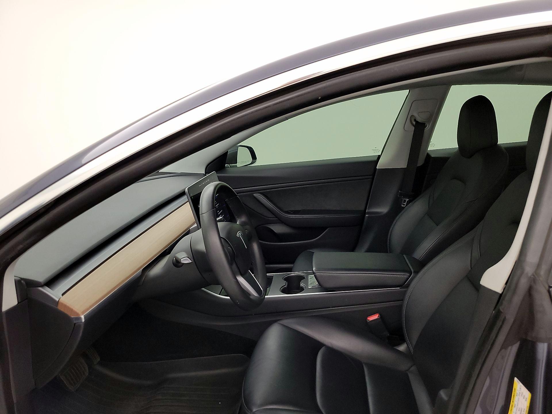 Thumbnail: 2020 Tesla Model 3 - 11