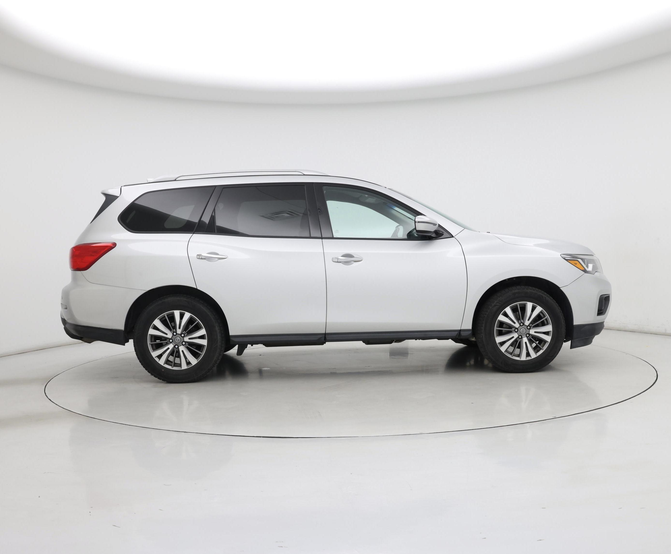 Thumbnail: 2019 Nissan Pathfinder - 7
