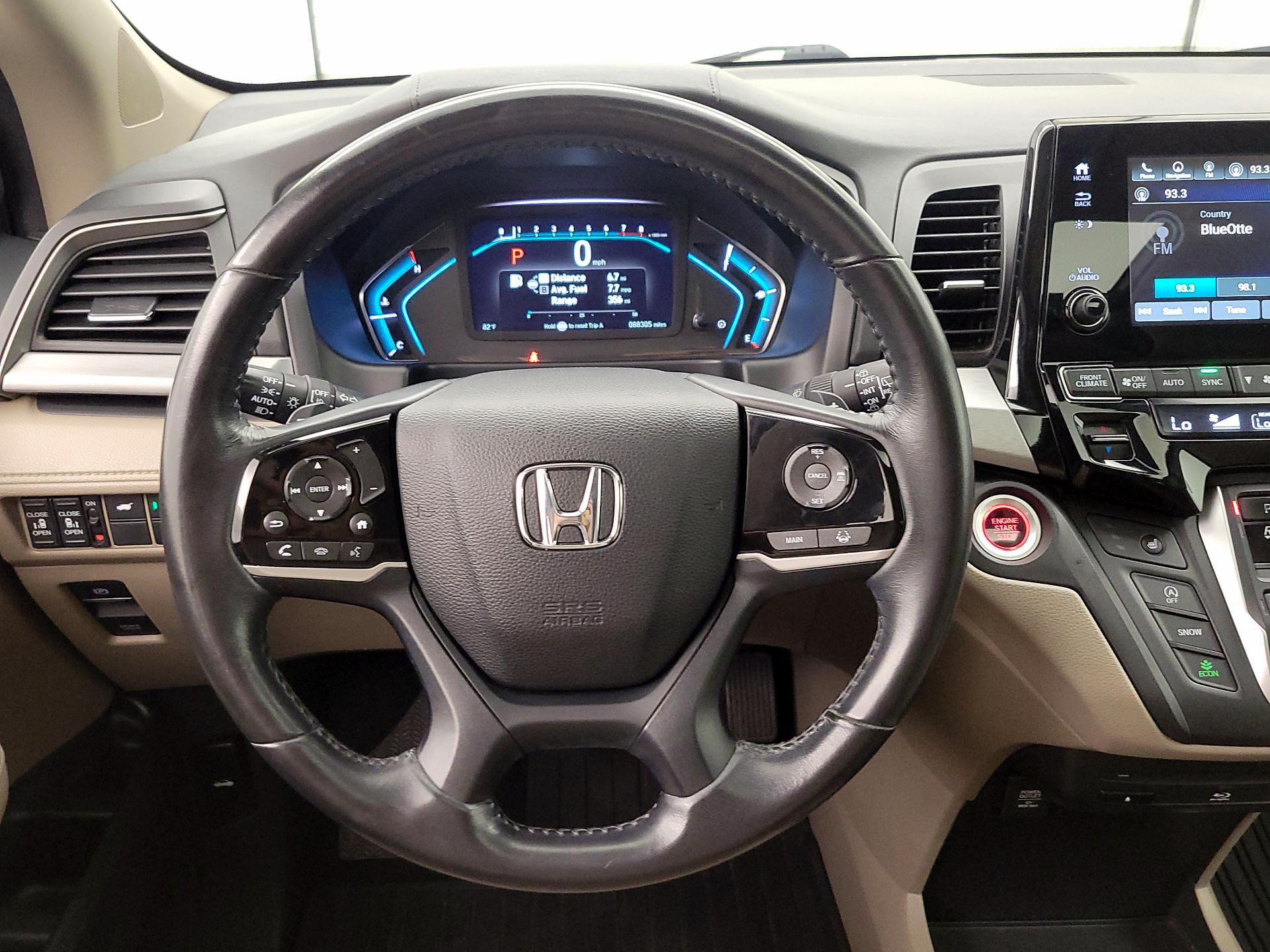 Thumbnail: 2018 Honda Odyssey - 10