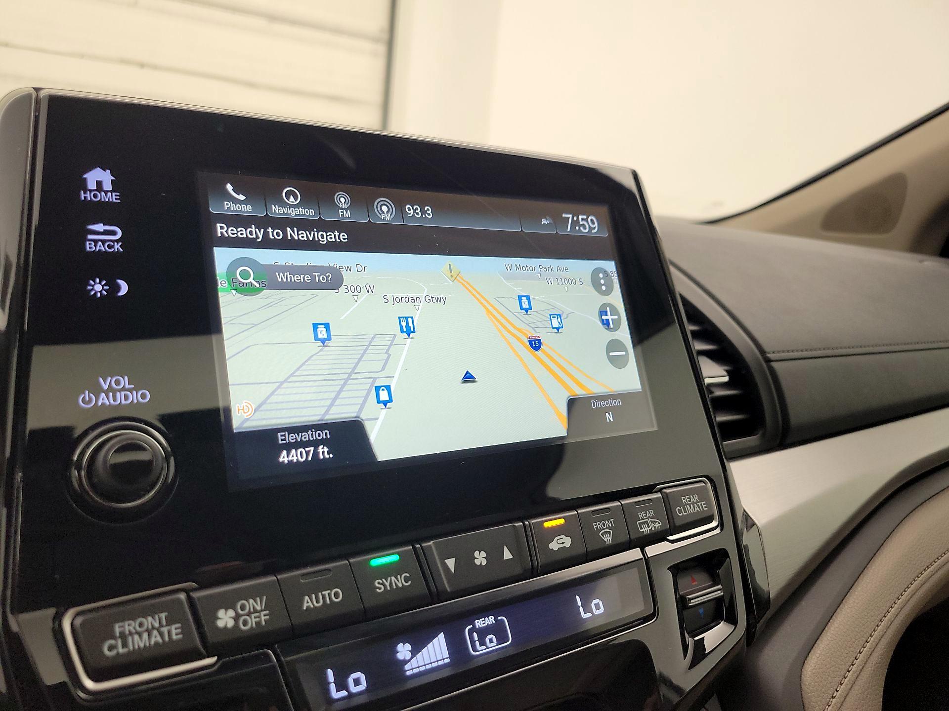 Thumbnail: 2018 Honda Odyssey - 14