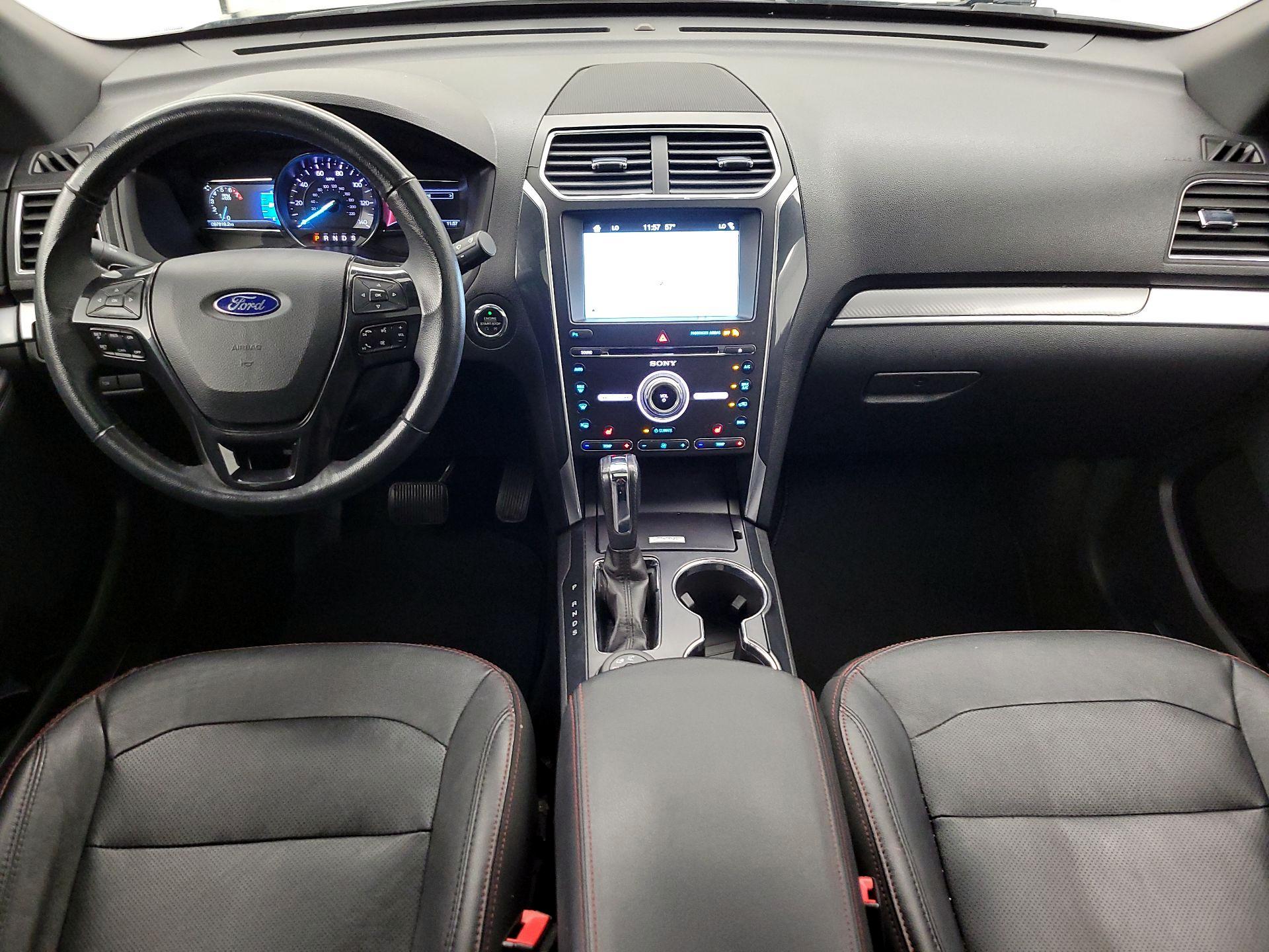 Thumbnail: 2018 Ford Explorer - 9