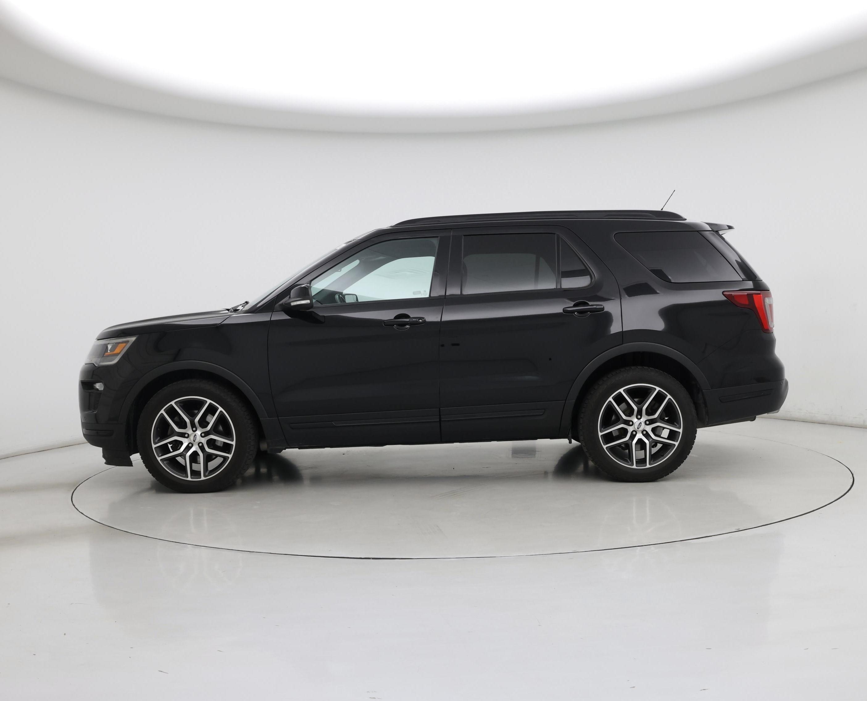 Thumbnail: 2018 Ford Explorer - 3