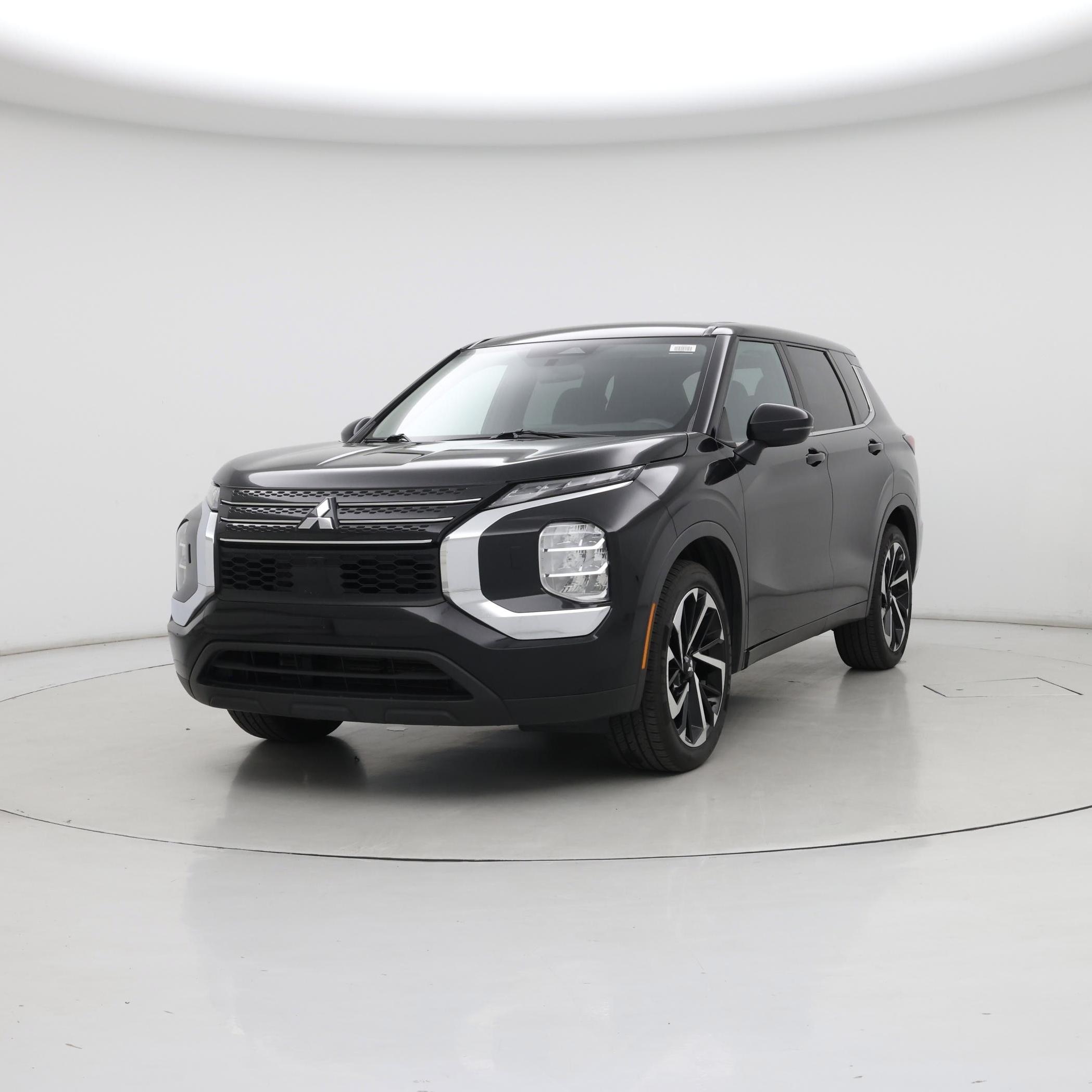 Thumbnail: 2022 Mitsubishi Outlander - 4