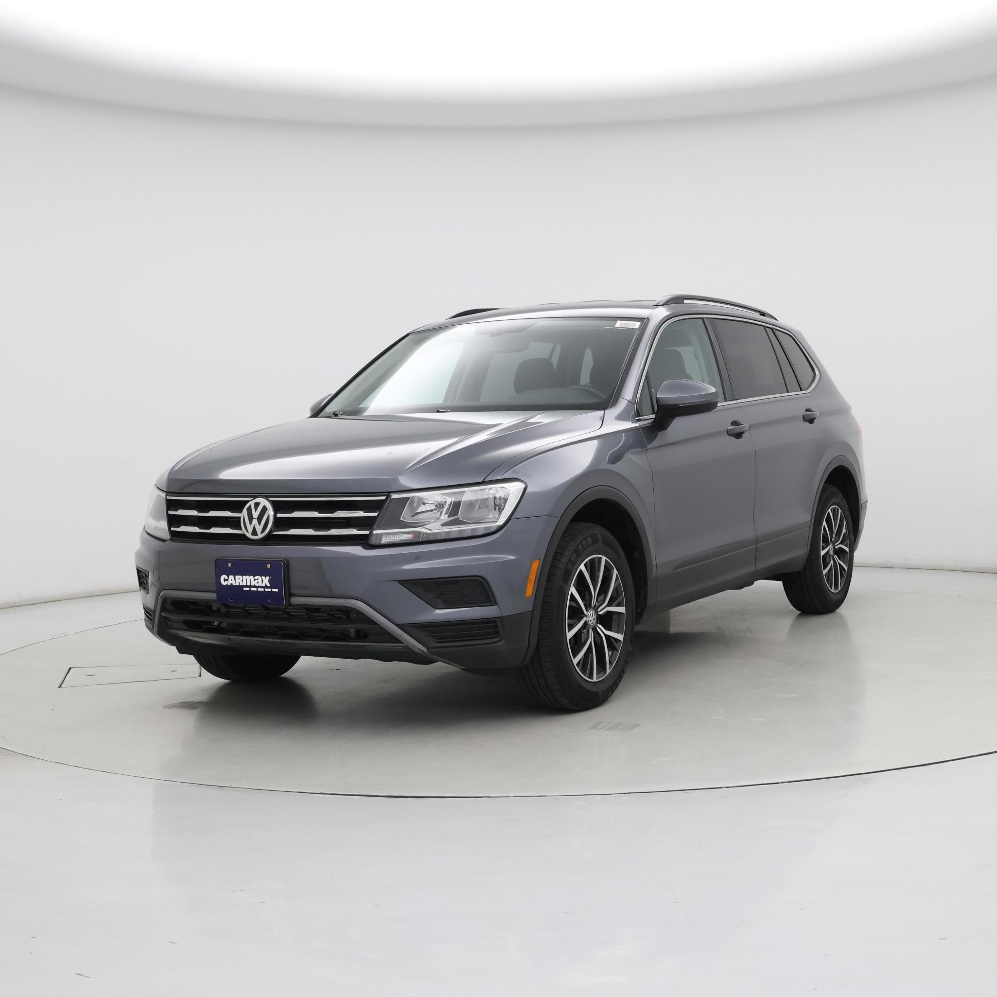 Thumbnail: 2019 Volkswagen Tiguan - 4