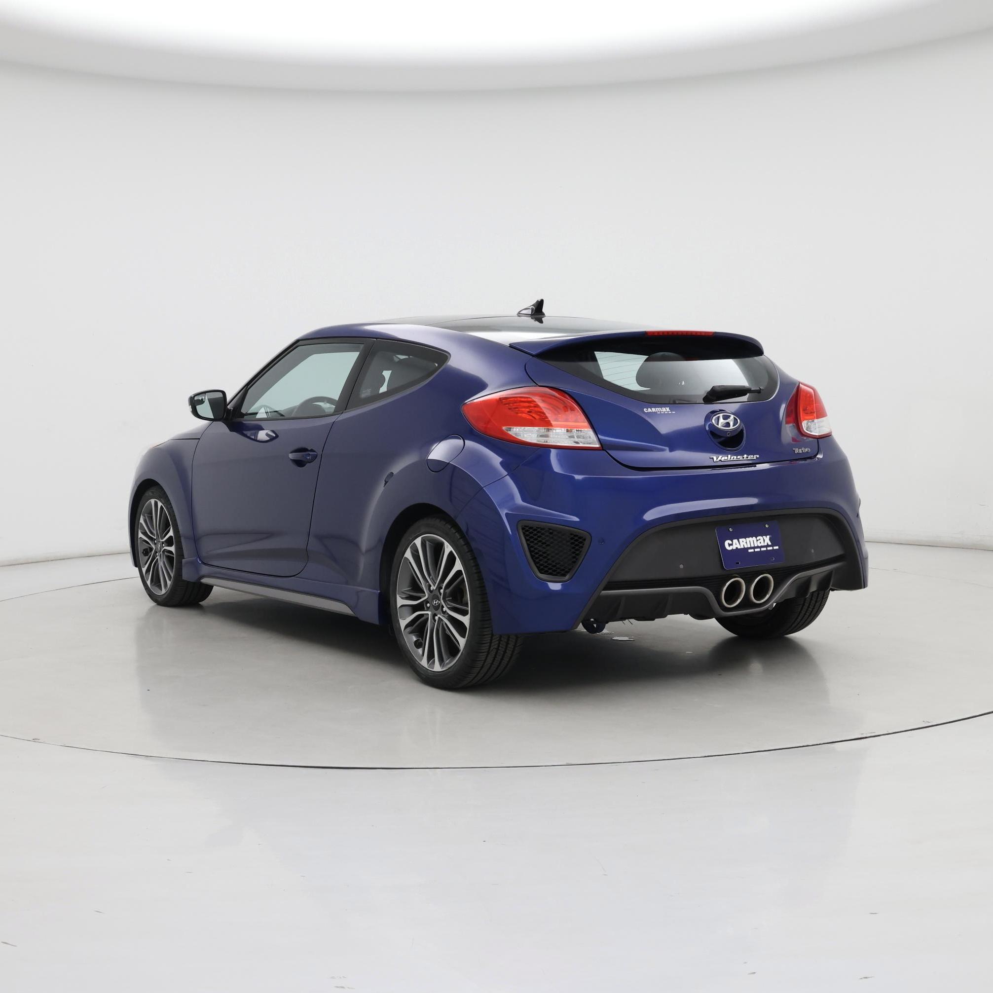 Thumbnail: 2016 Hyundai Veloster - 2