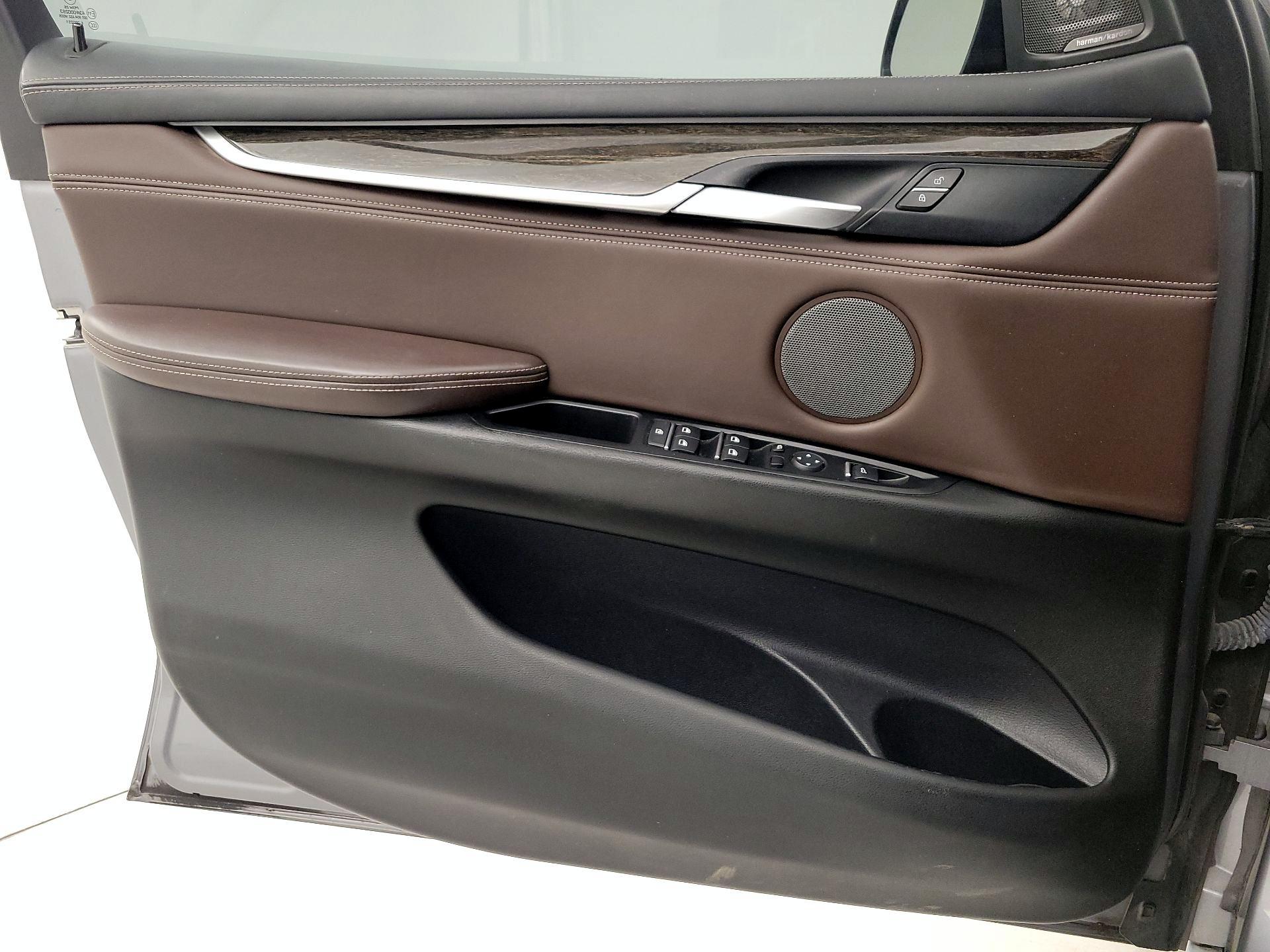 Thumbnail: 2016 BMW X5 - 12