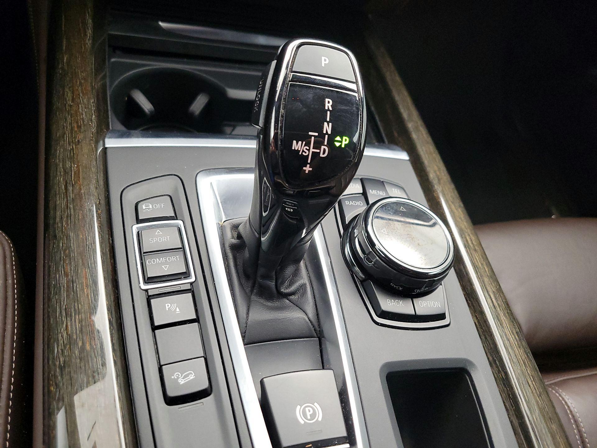 Thumbnail: 2016 BMW X5 - 18