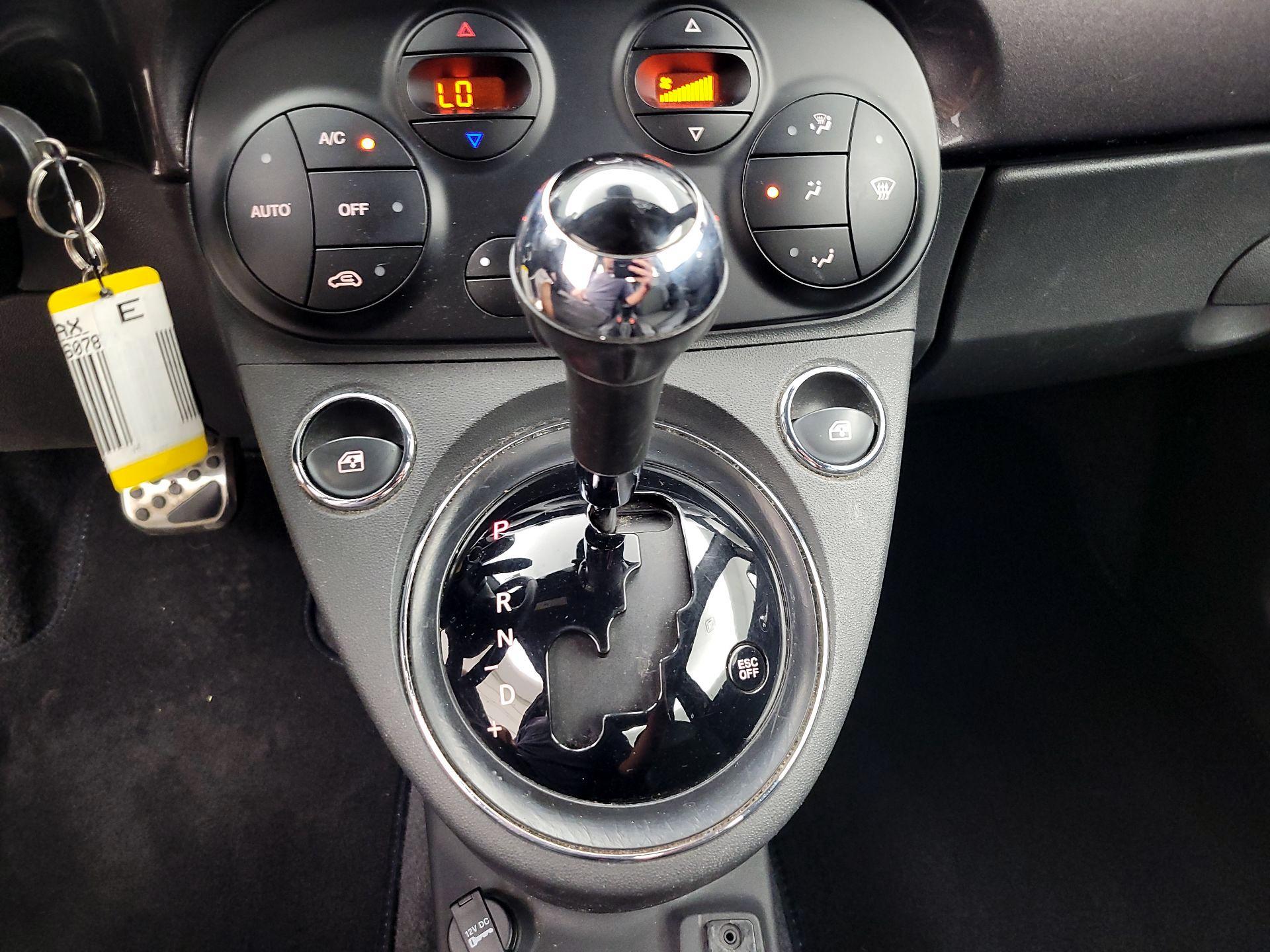 Thumbnail: 2015 Fiat 500 - 15