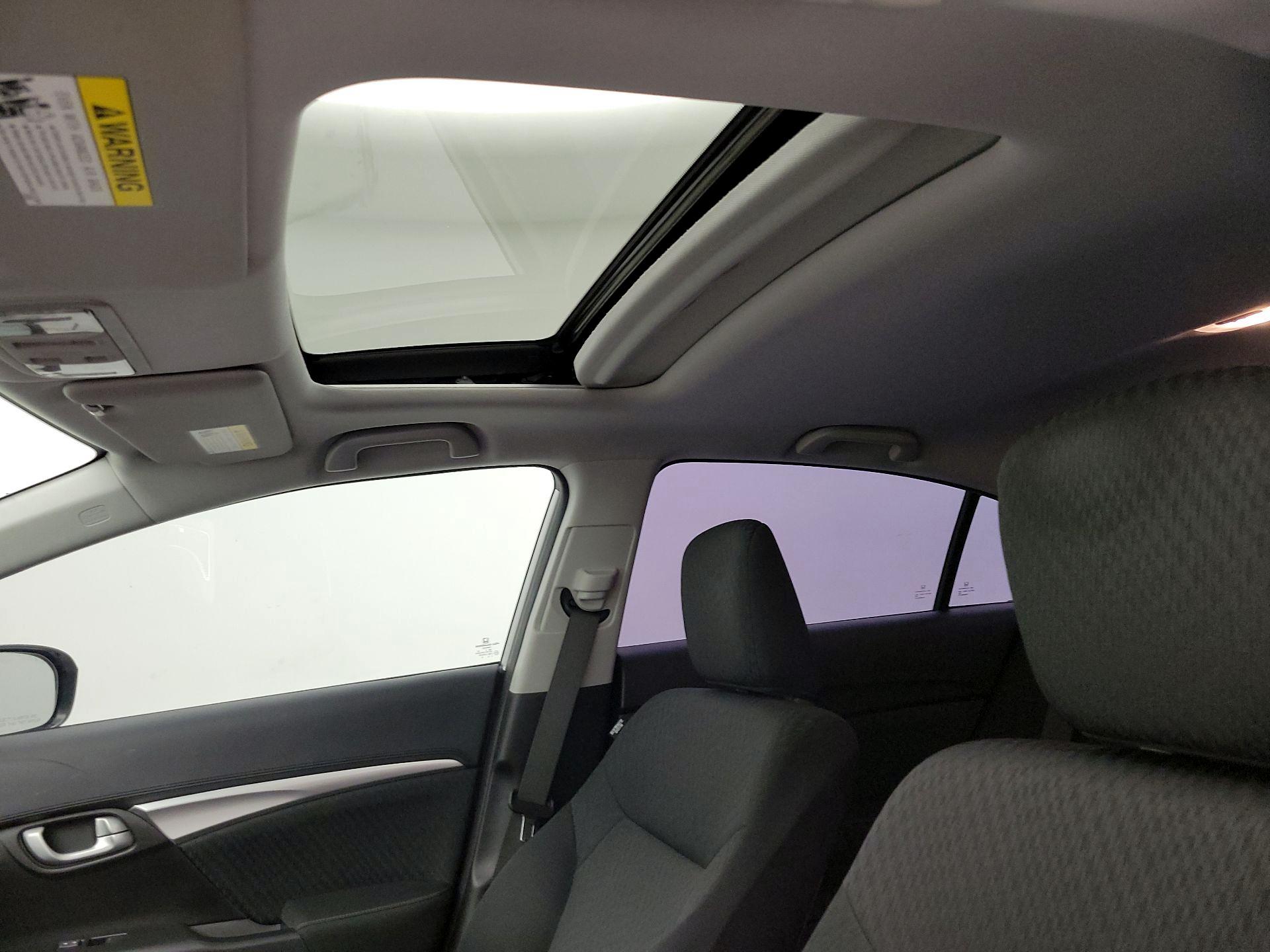 Thumbnail: 2015 Honda Civic - 19